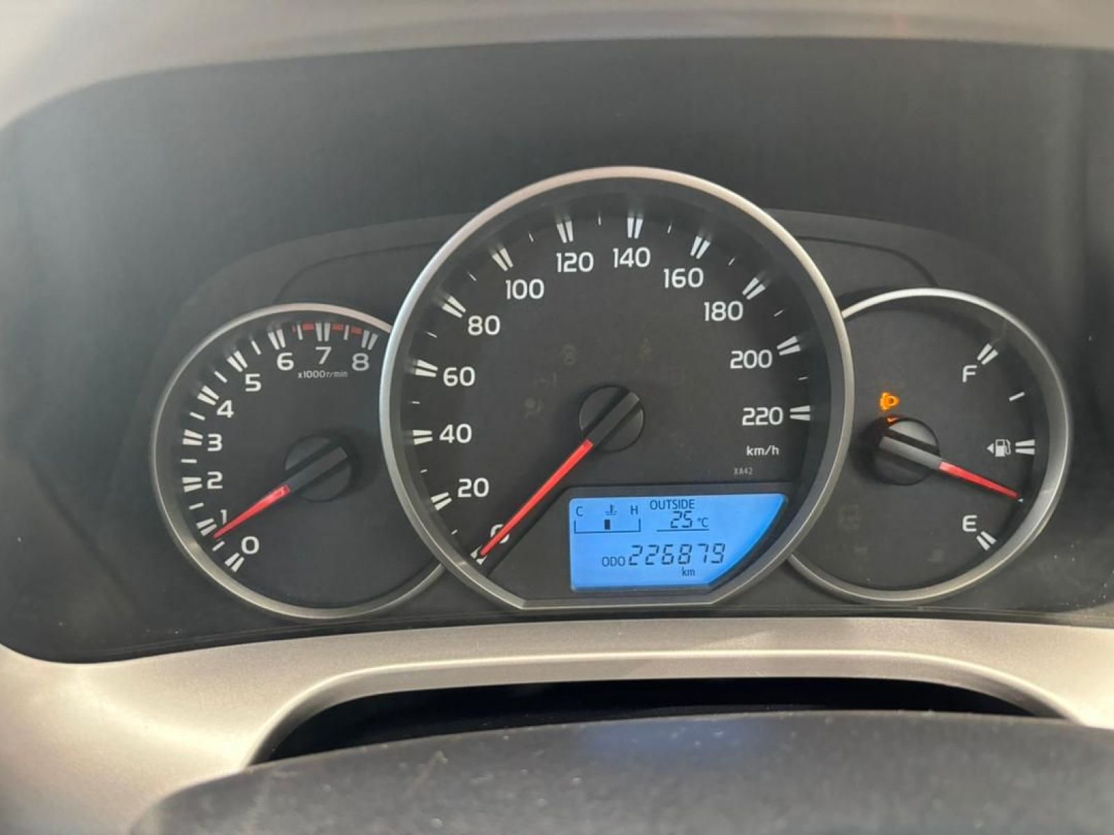 2019 Toyota Rav4 photo 9