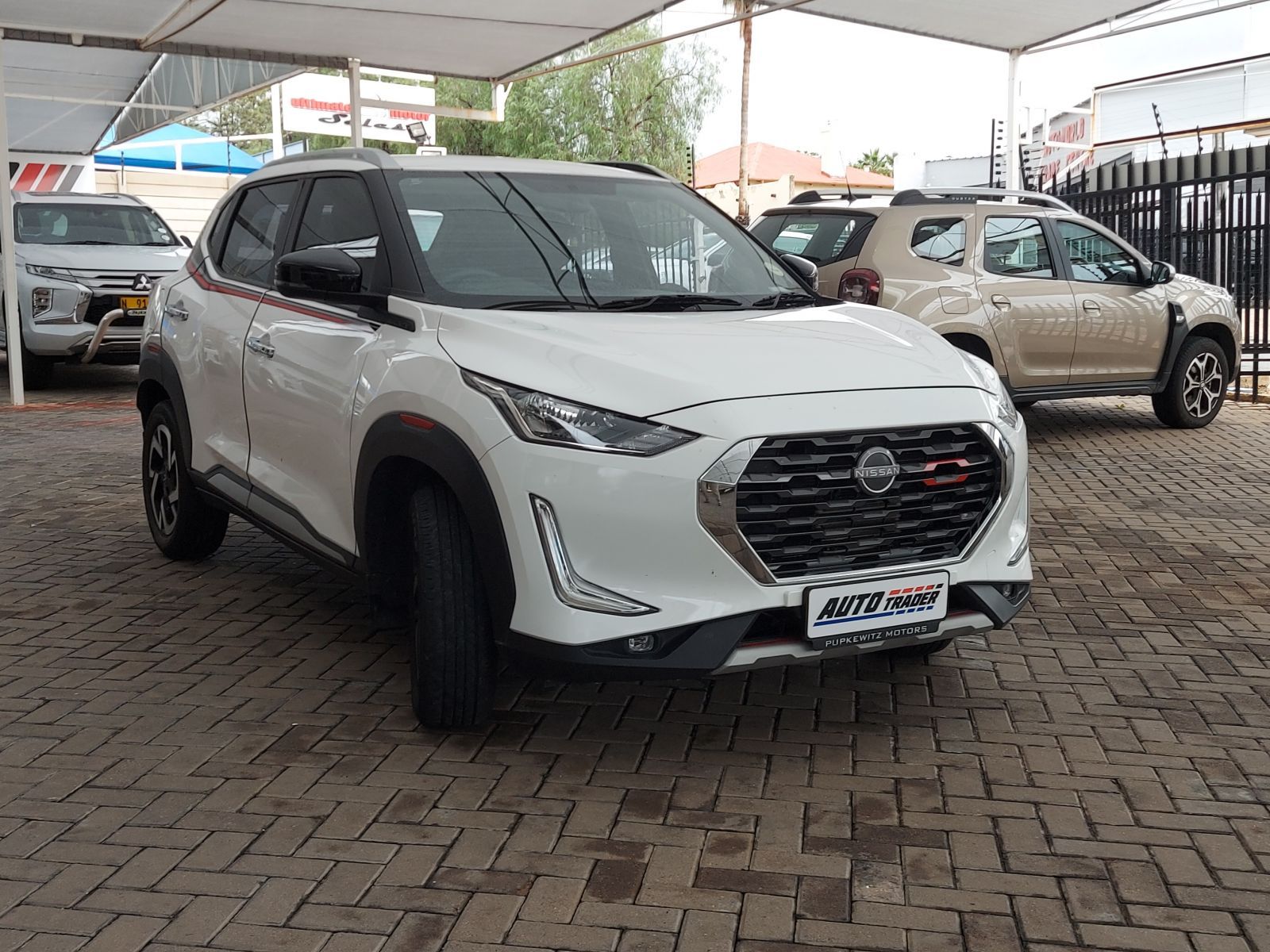 2022 Nissan Magnite photo 3