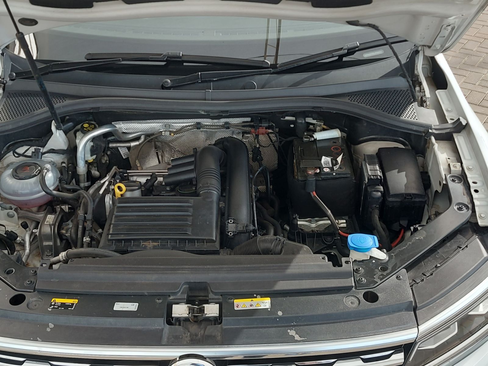 2021 Volkswagen Tiguan photo 15