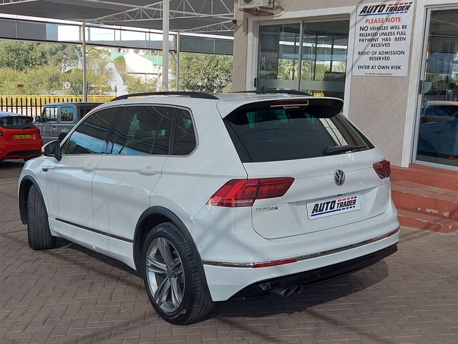 2021 Volkswagen Tiguan photo 5
