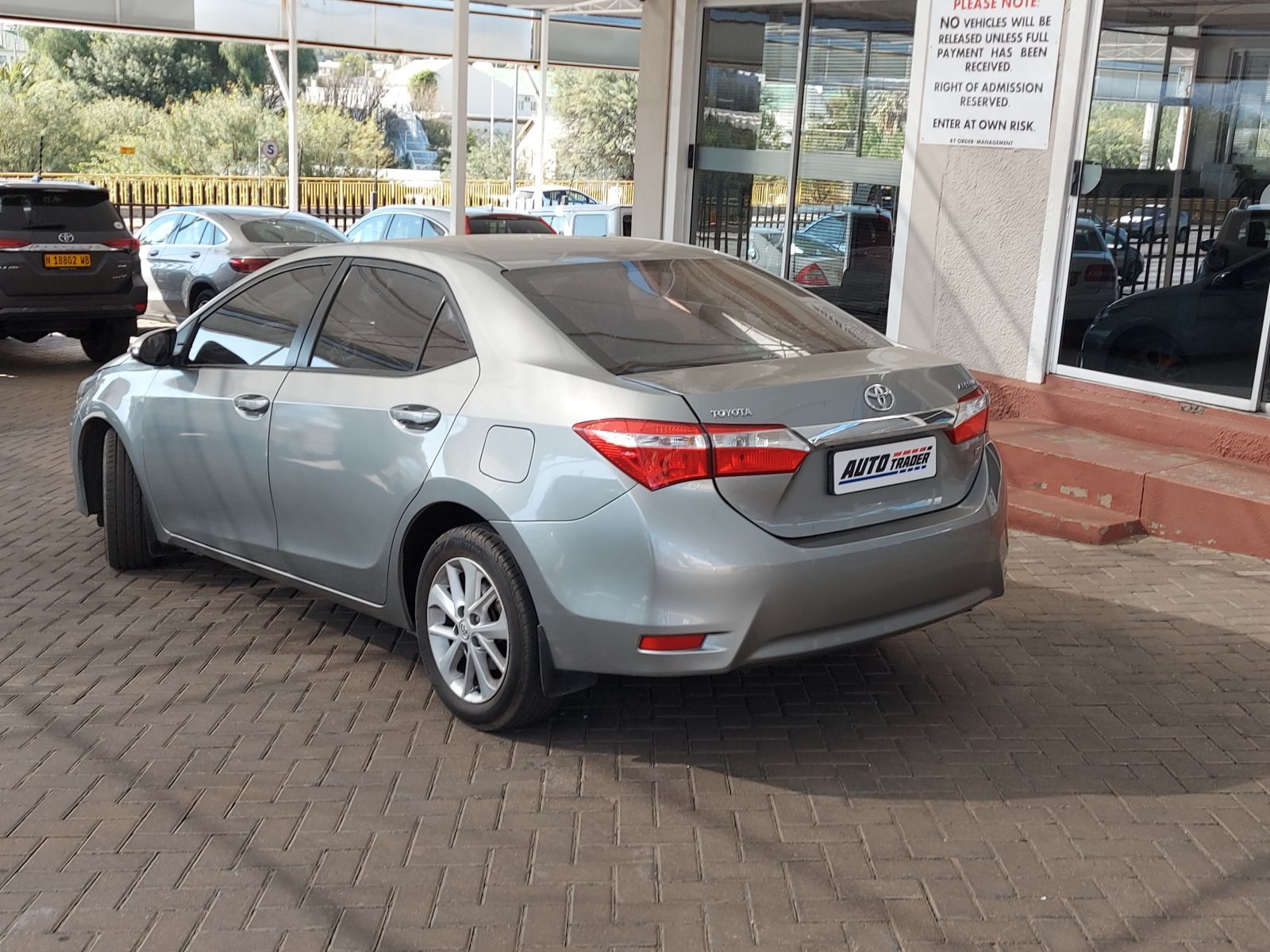 2014 Toyota Corolla photo 5