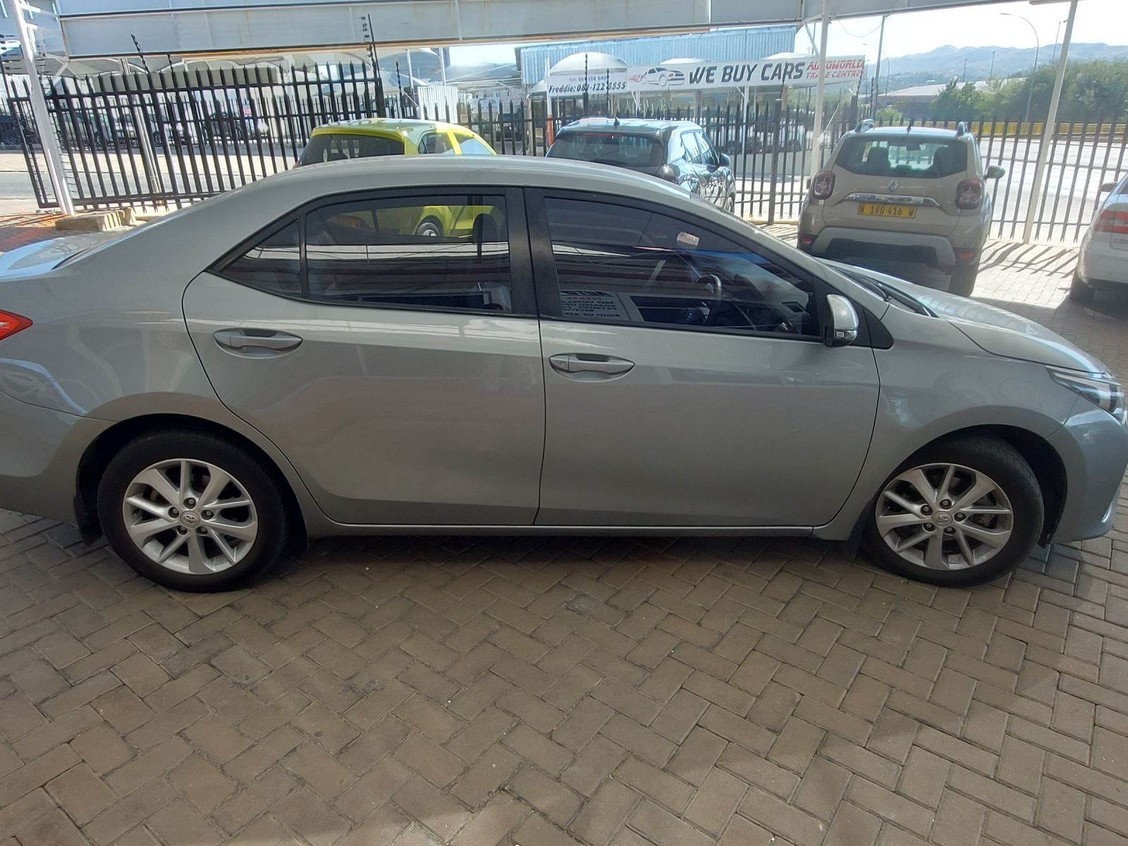 2014 Toyota Corolla photo 8