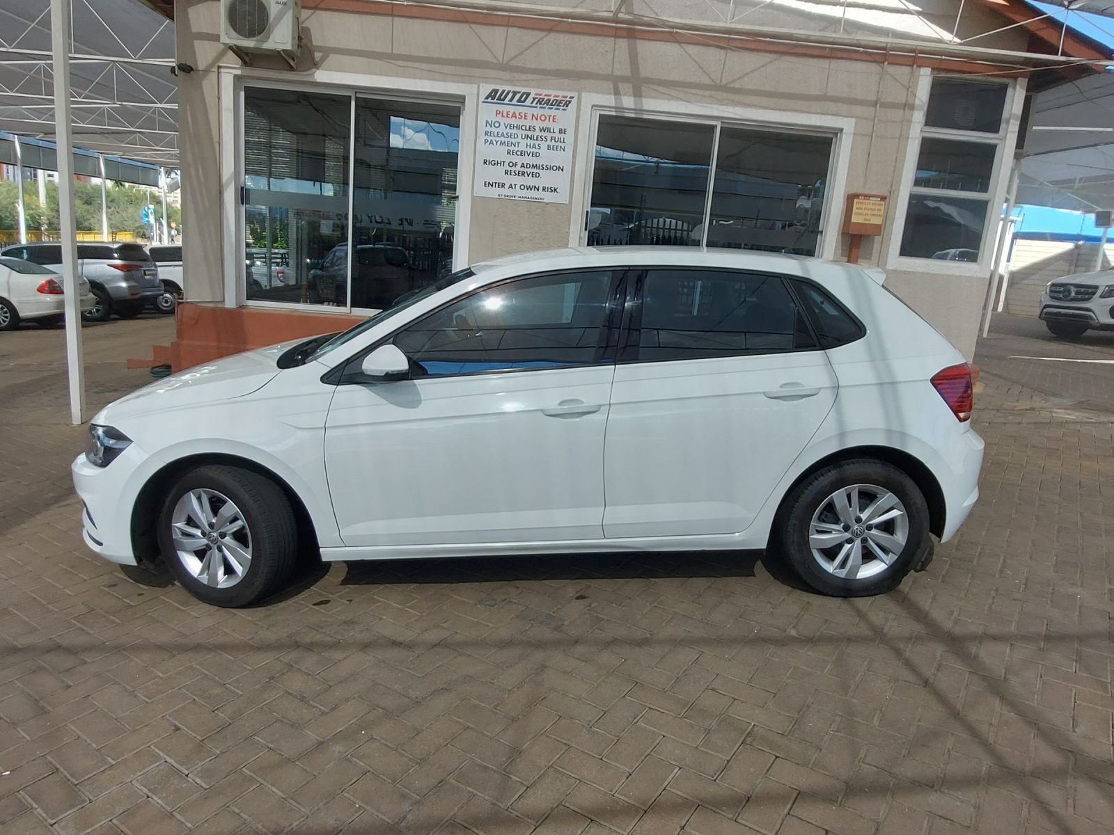 2018 Volkswagen Polo photo 4