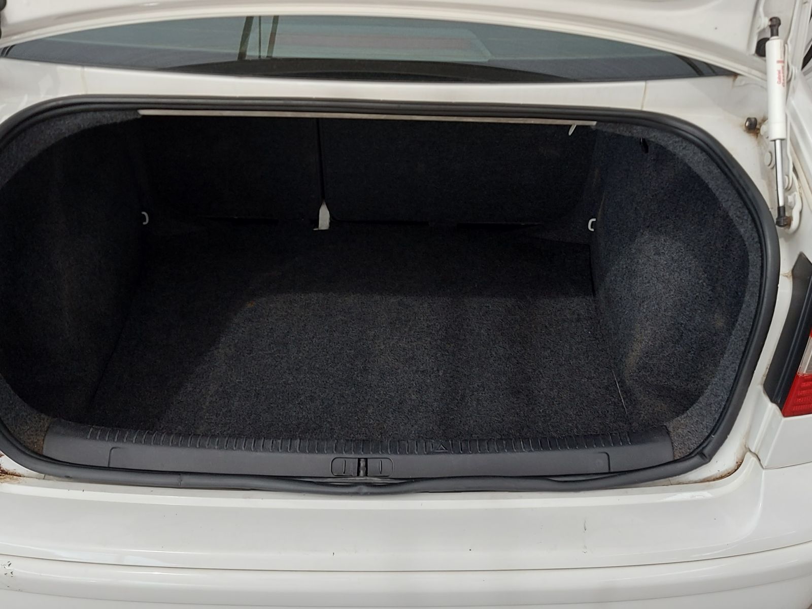 2009 Volkswagen Polo photo 13