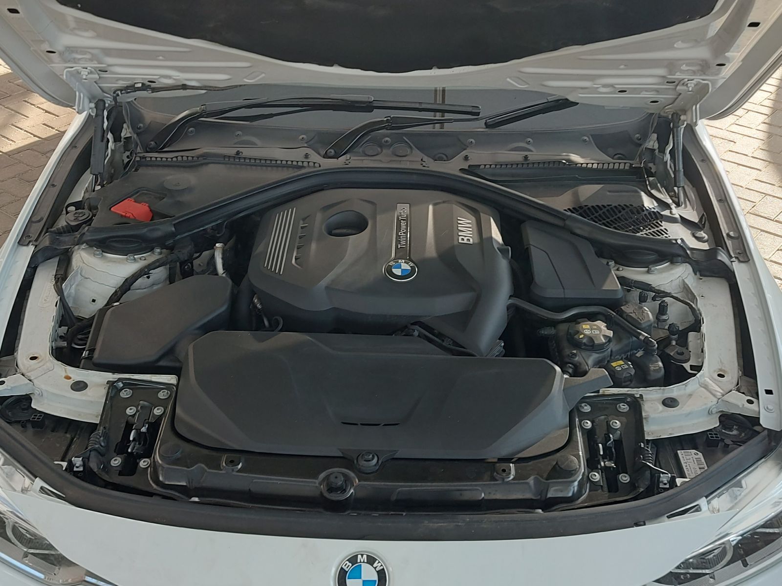 2015 BMW 3 Series photo 15