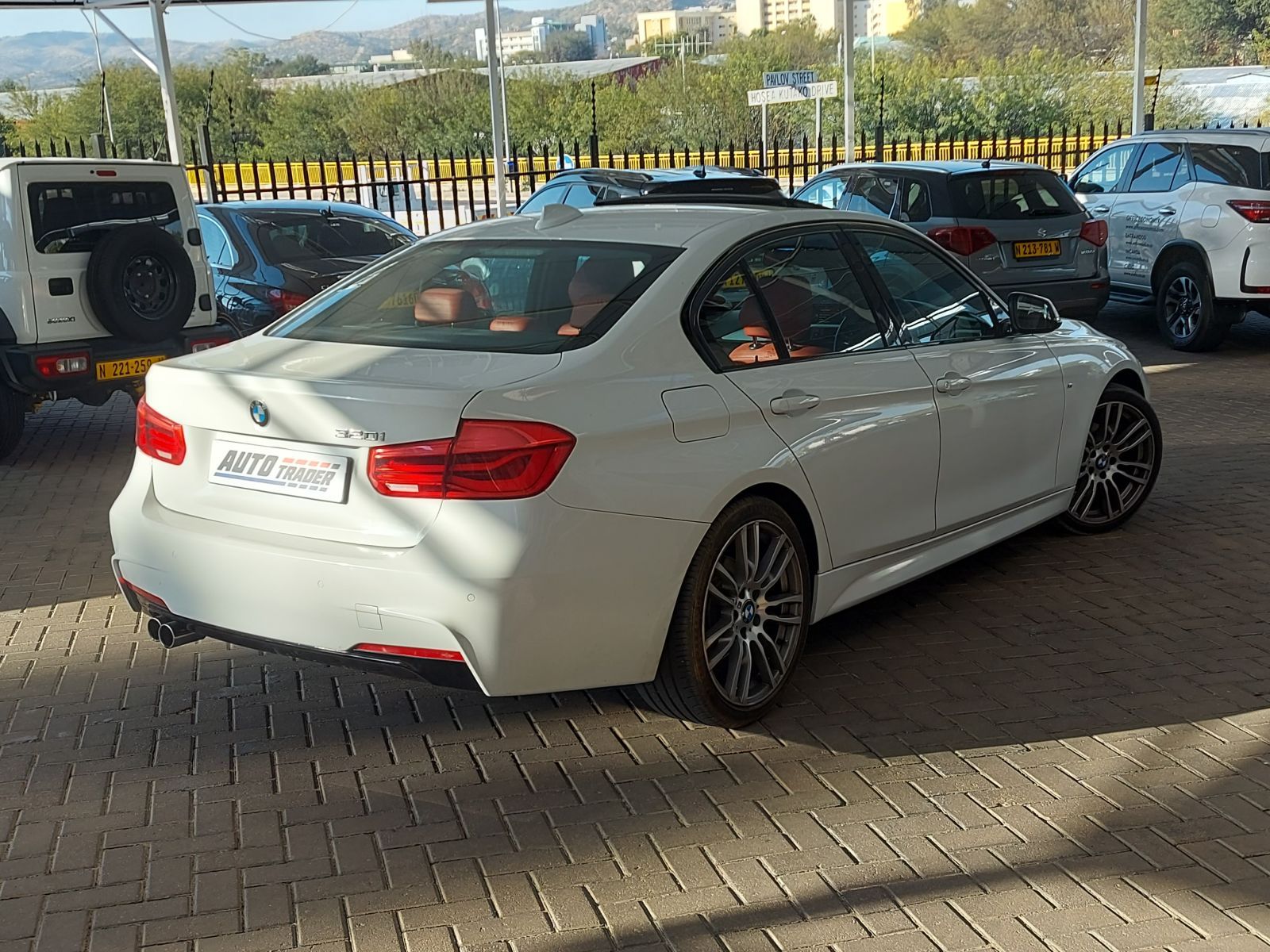 2015 BMW 3 Series photo 7