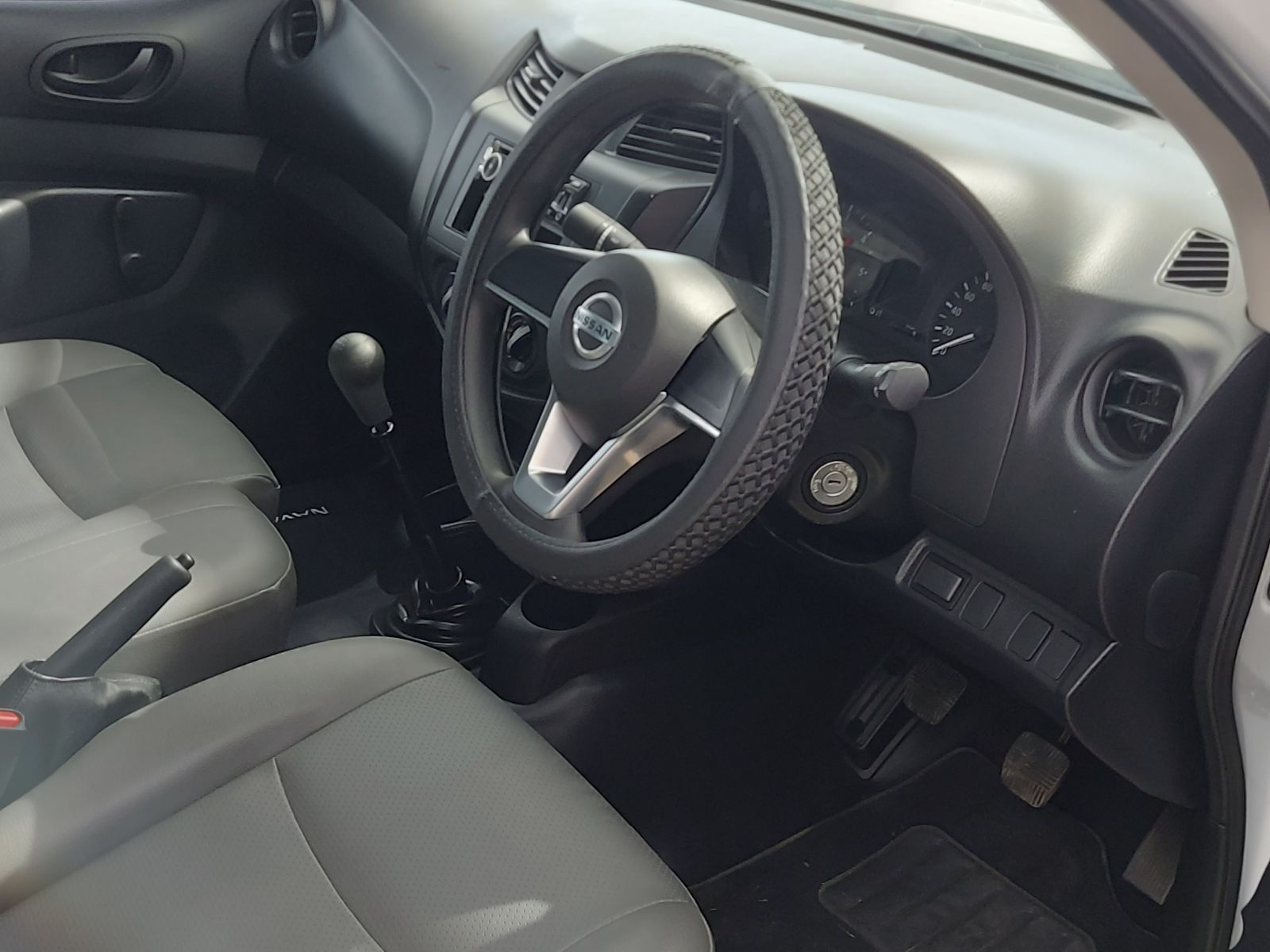 2024 Nissan Navara photo 11