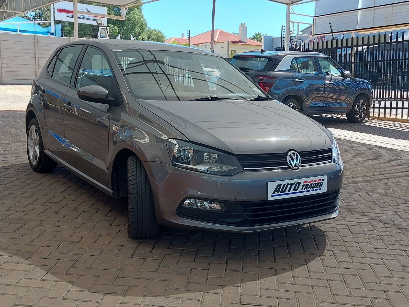 2021 Volkswagen Polo Vivo photo 3