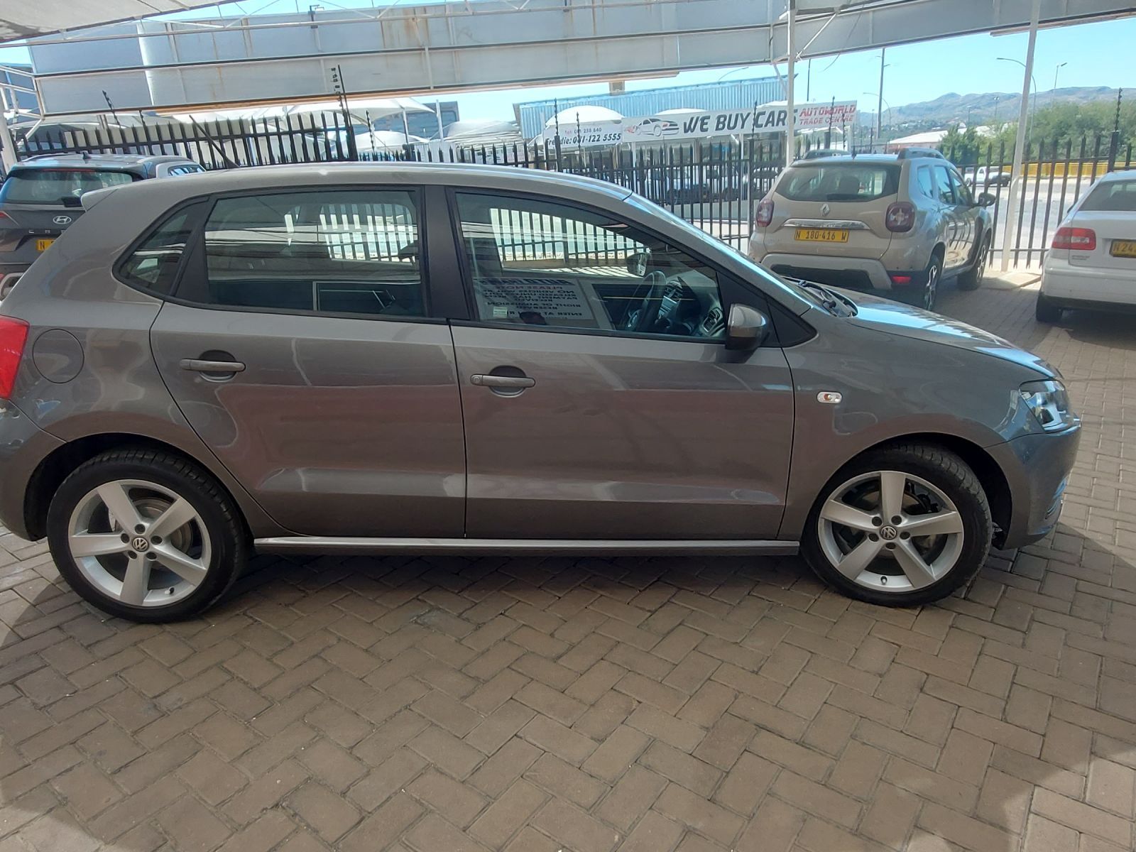 2021 Volkswagen Polo Vivo photo 8