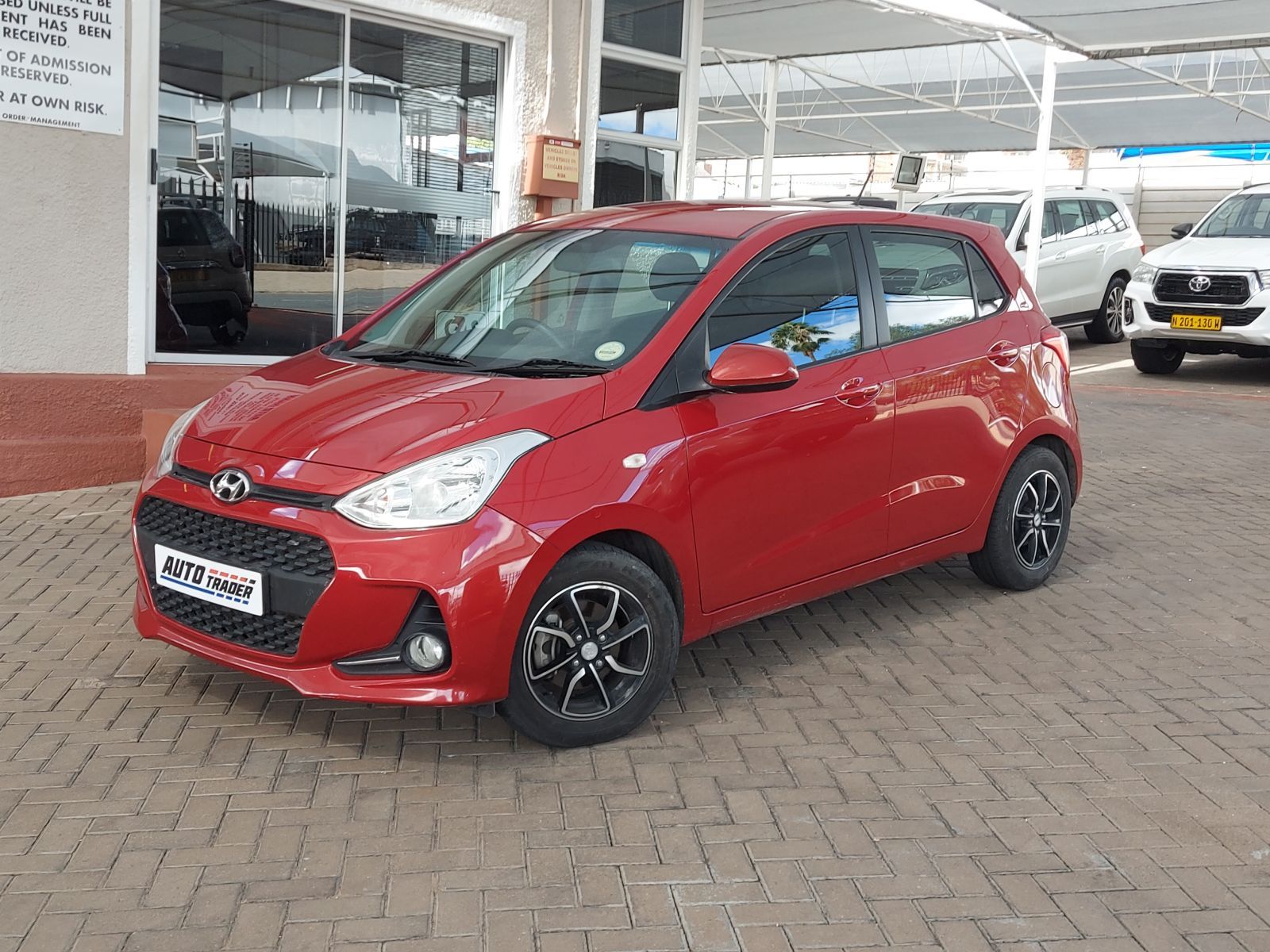 2019 Hyundai i10 photo 1