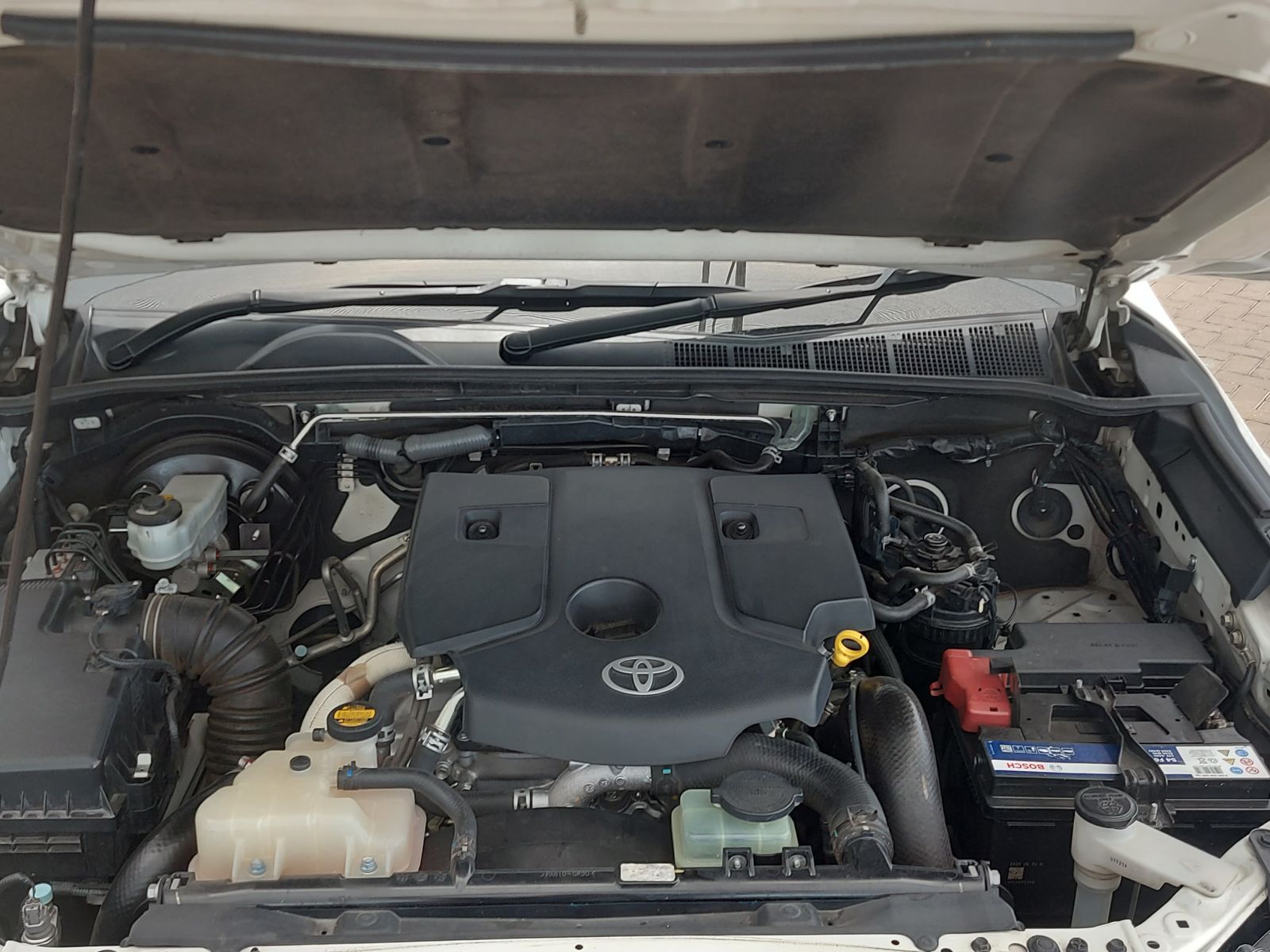 2016 Toyota Fortuner photo 13