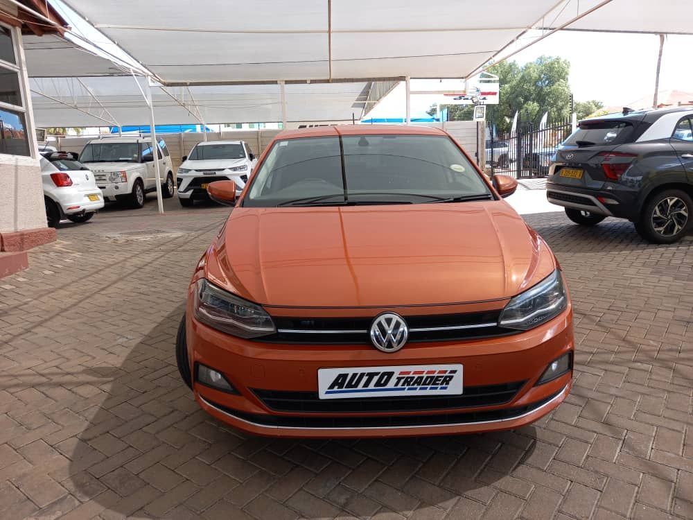 2019 Volkswagen Polo photo 2