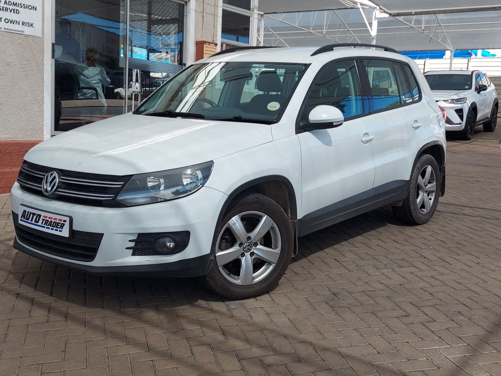 2016 Volkswagen Tiguan photo 1