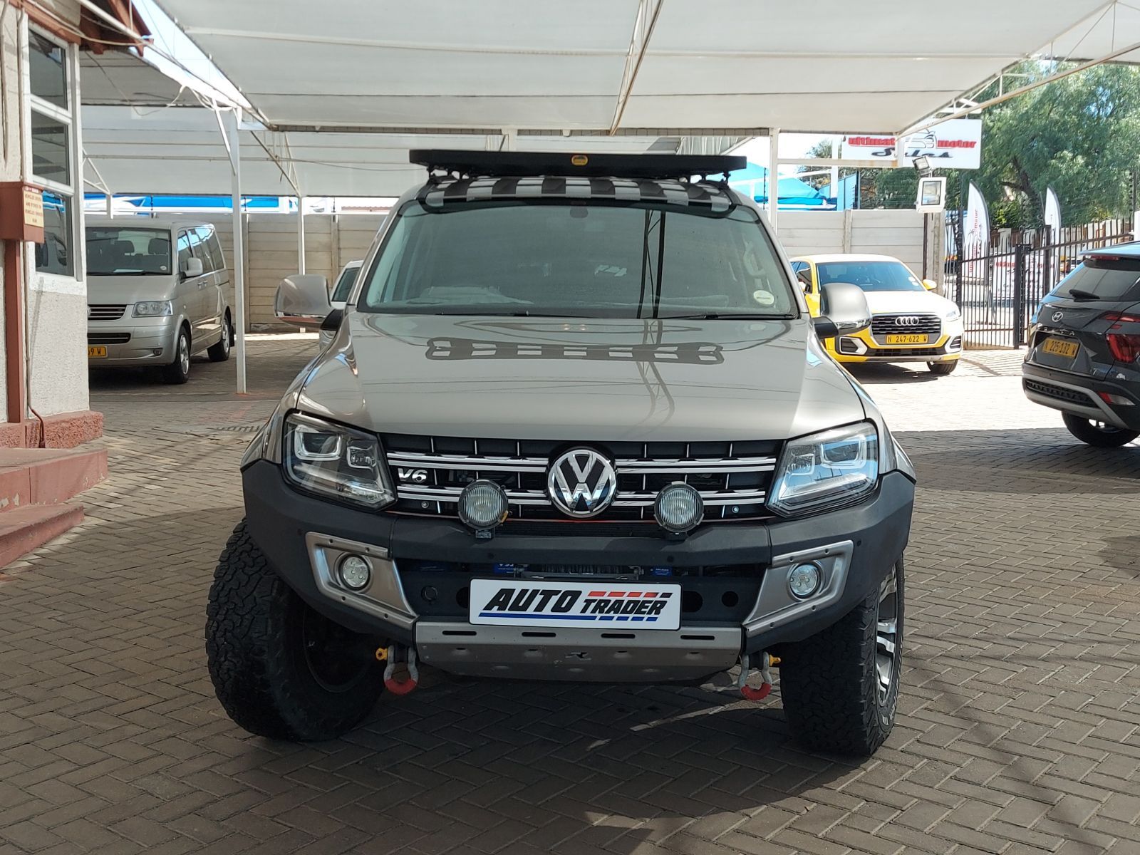 2017 Volkswagen Amarok photo 2