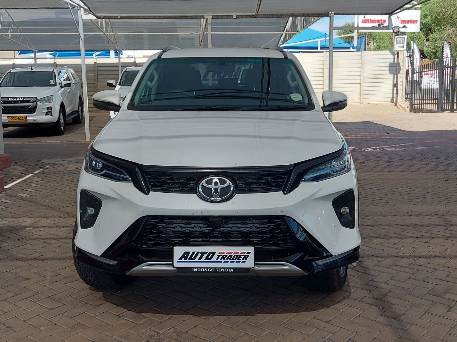 2023 Toyota Fortuner photo 2