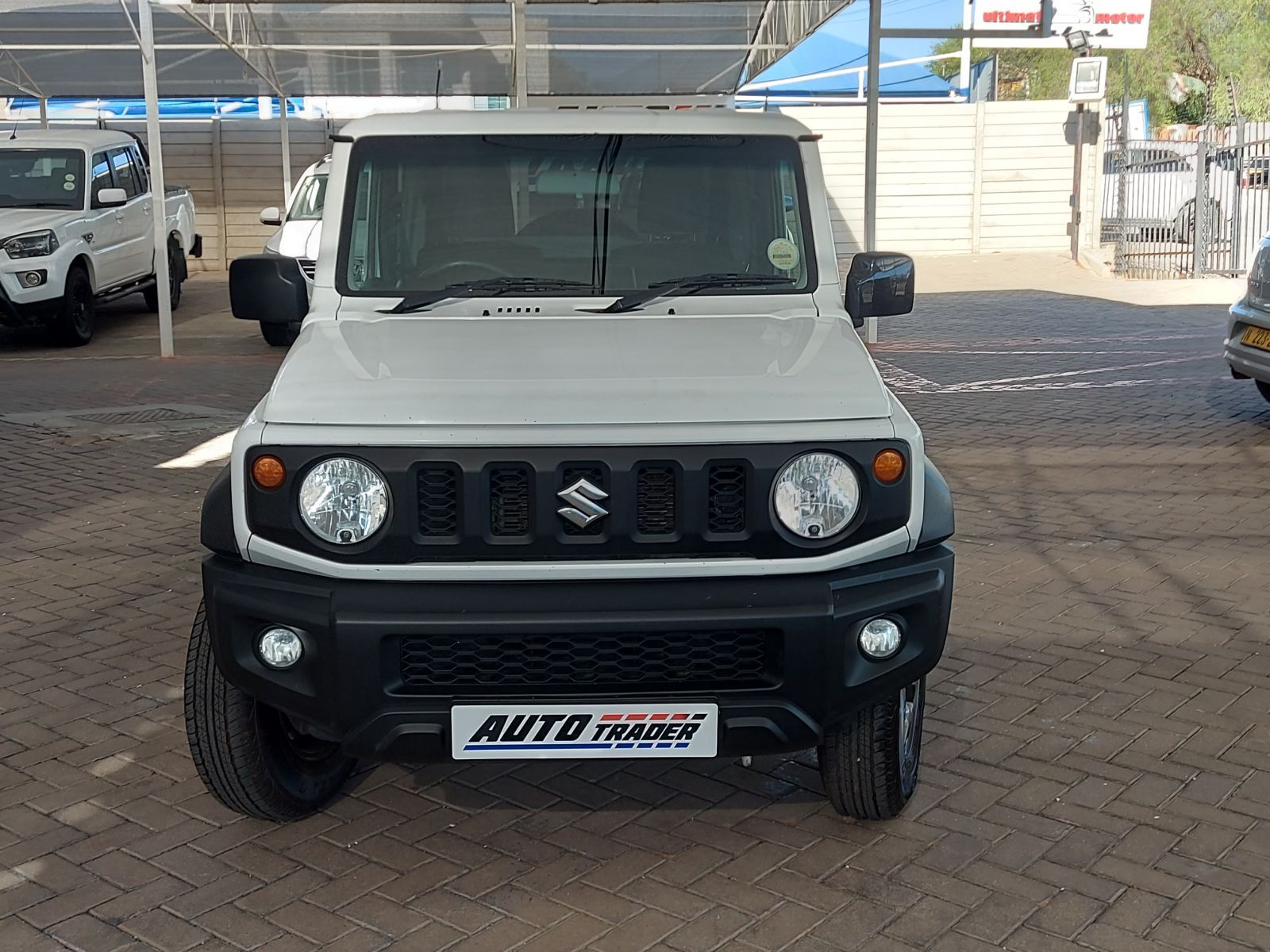 2022 Suzuki Jimny photo 2