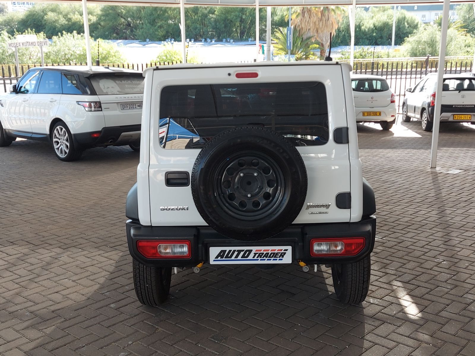 2022 Suzuki Jimny photo 6