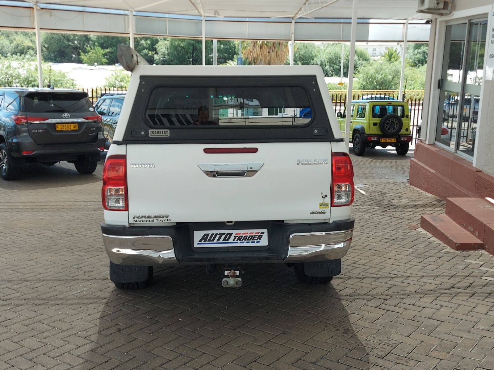 2016 Toyota Hilux photo 6