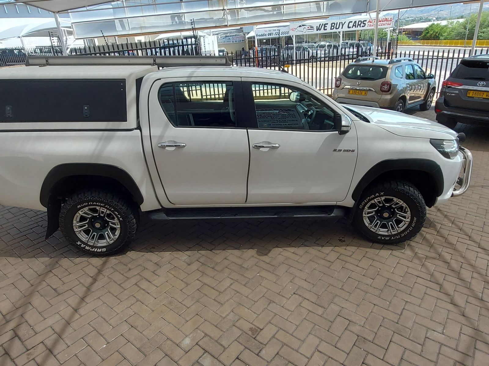 2016 Toyota Hilux photo 8