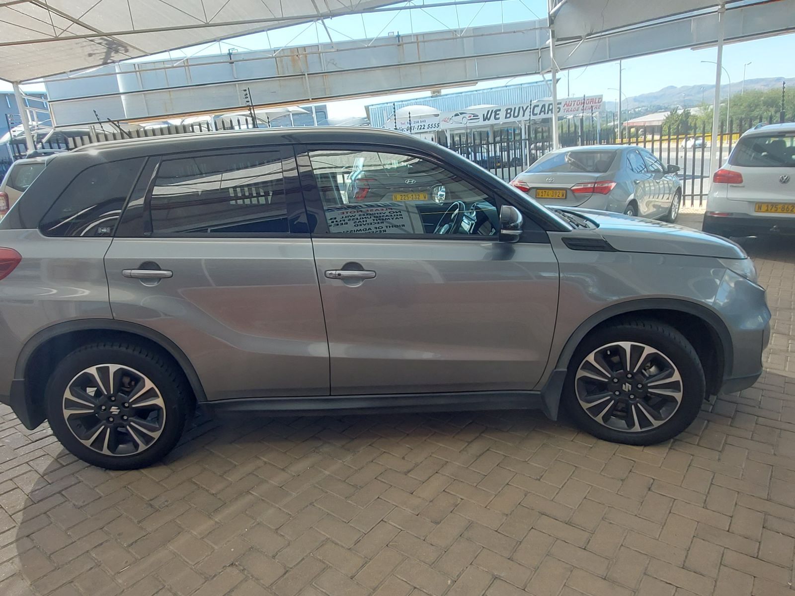 2020 Suzuki Vitara photo 8