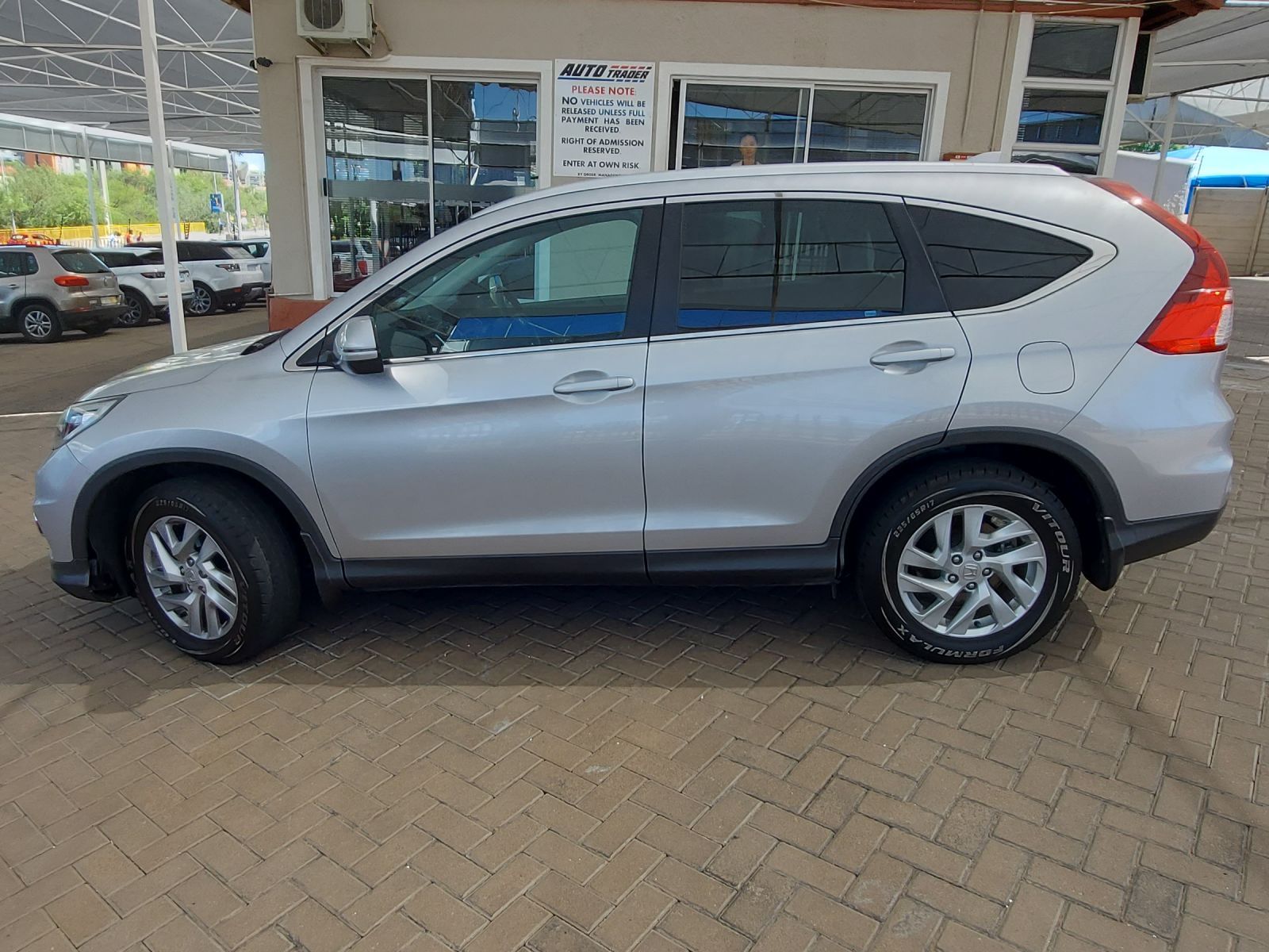 2016 Honda CR-V photo 4