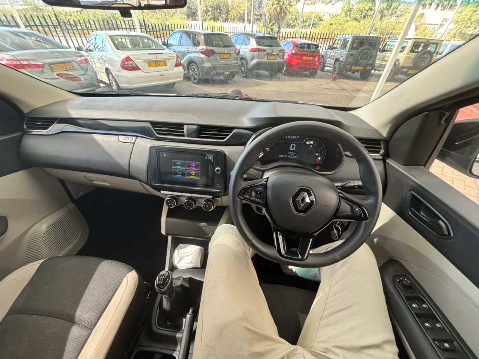 2022 Renault Triber photo 10