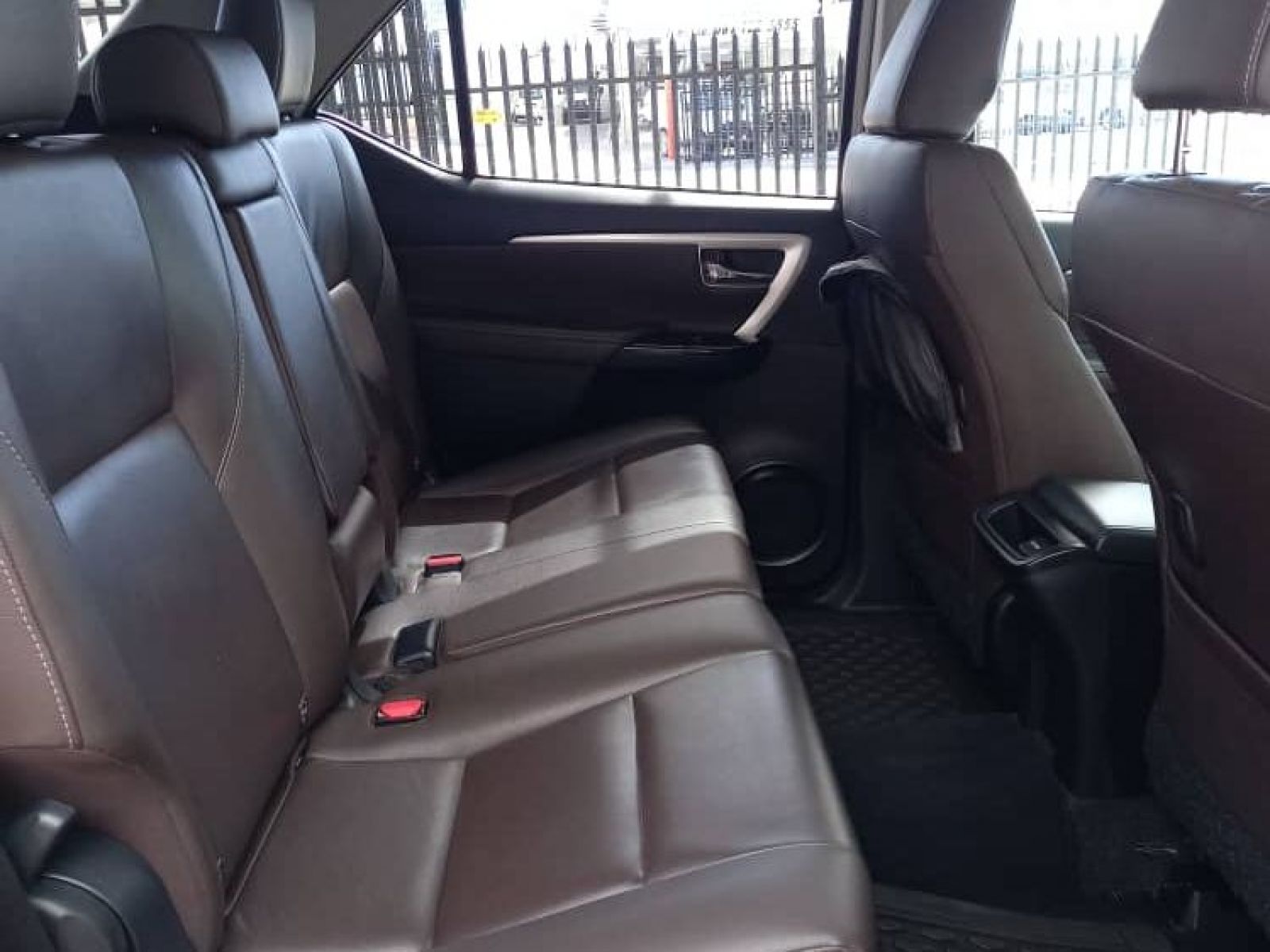 2018 Toyota Fortuner photo 14