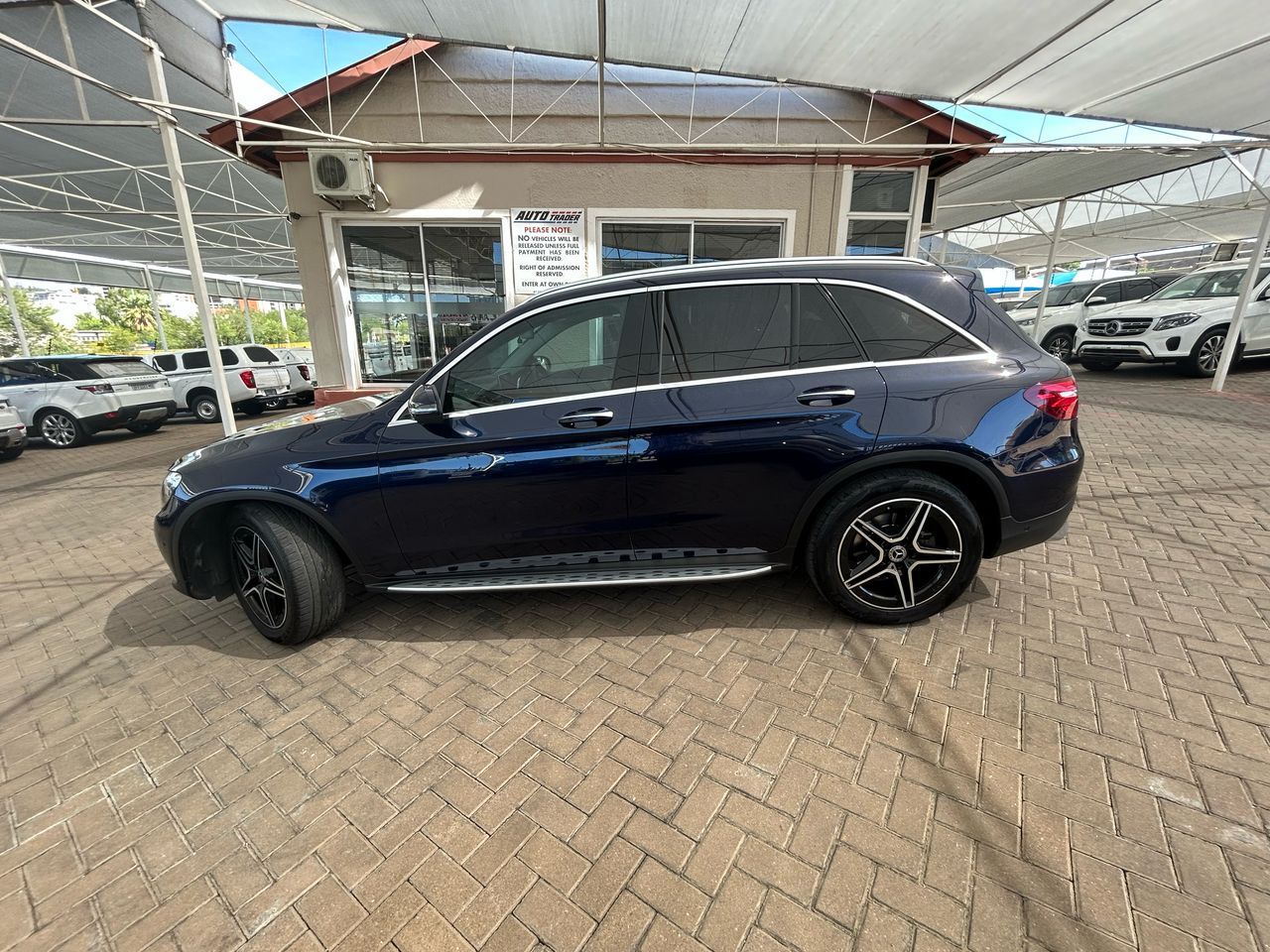 2016 Mercedes-Benz GLC photo 4