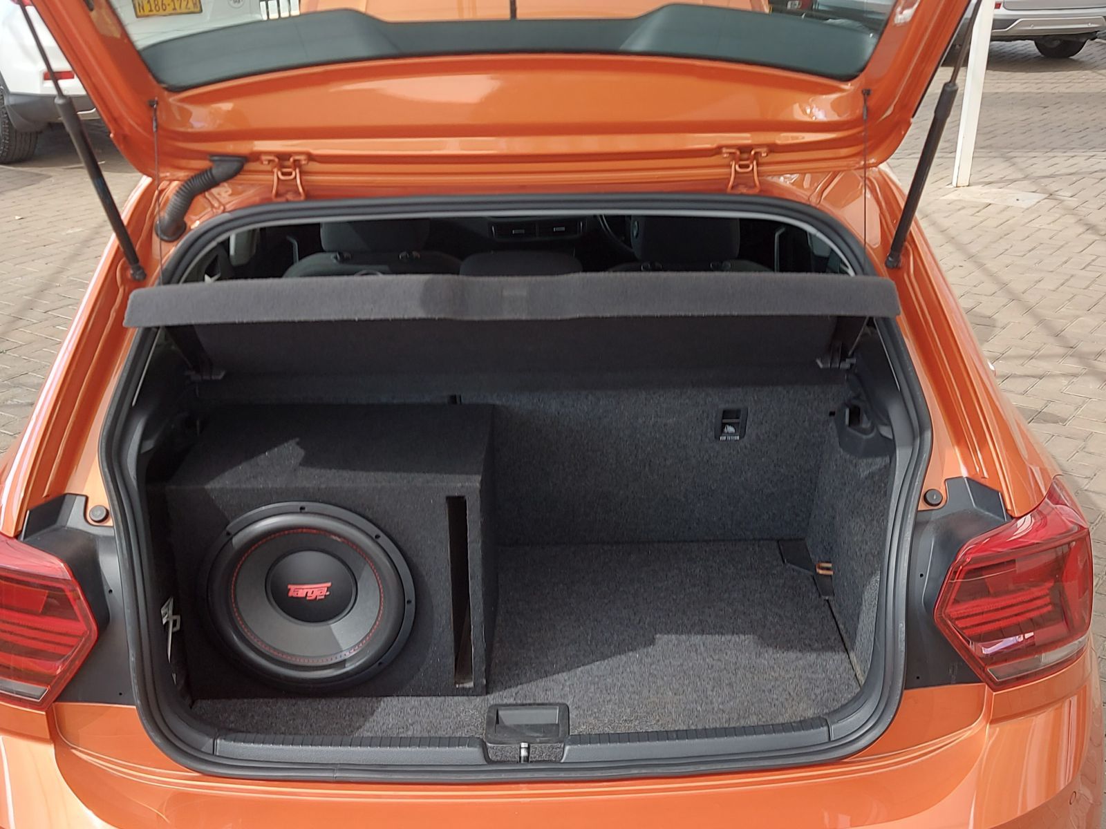 2018 Volkswagen Polo photo 13