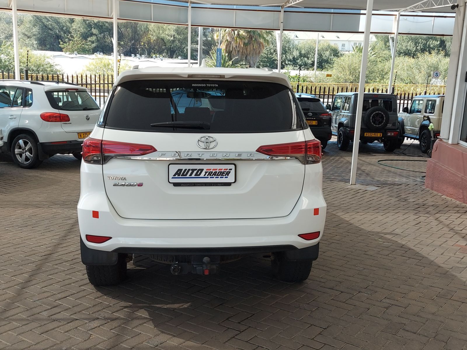 2016 Toyota Fortuner photo 6
