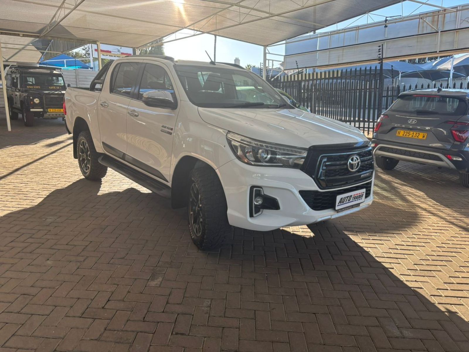2020 Toyota Hilux photo 3