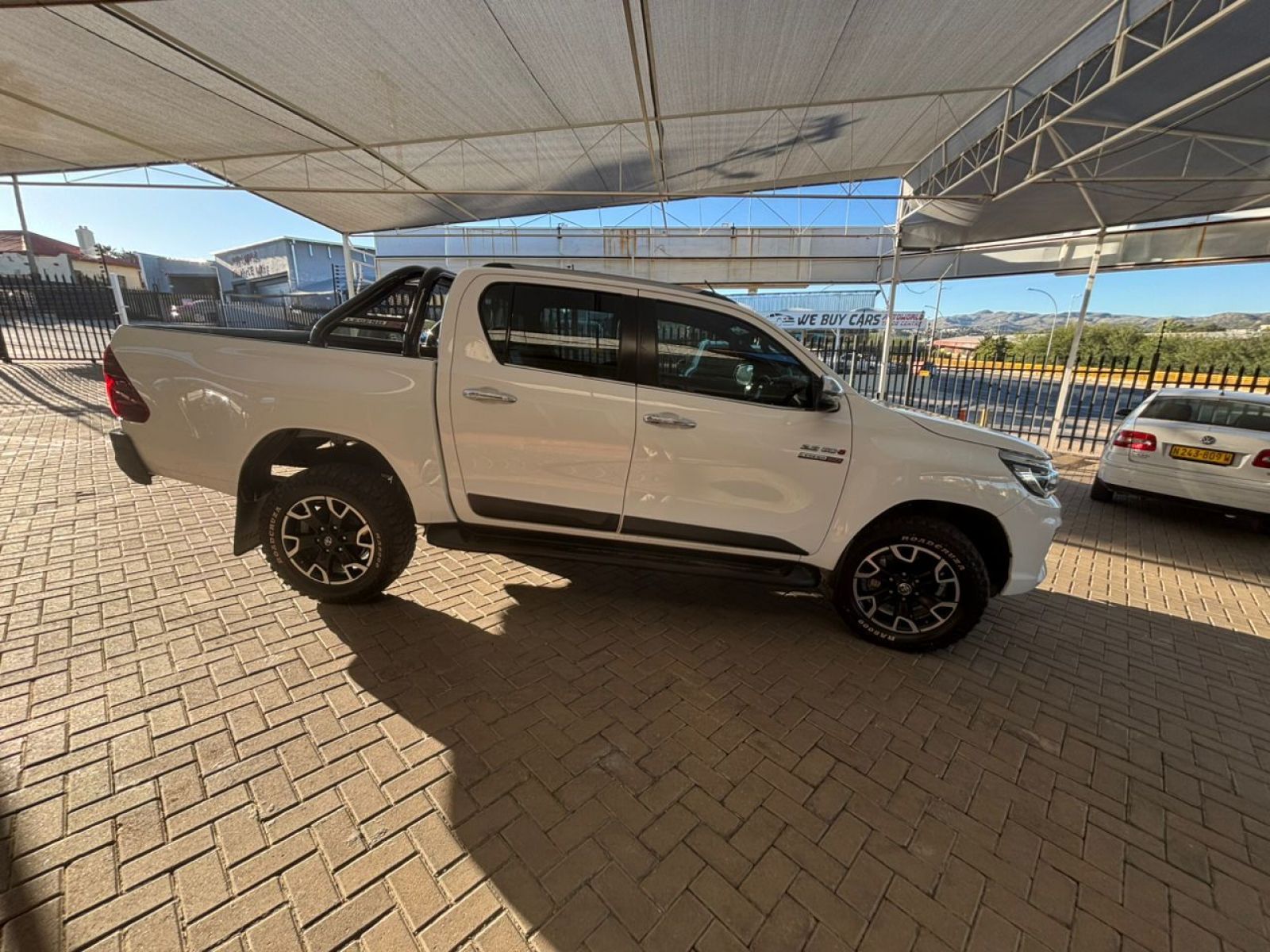 2020 Toyota Hilux photo 8