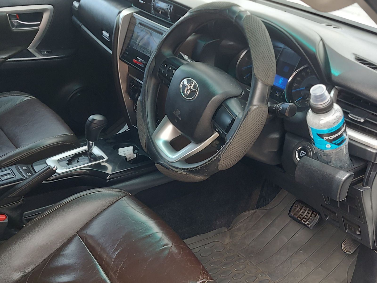 2018 Toyota Fortuner photo 11