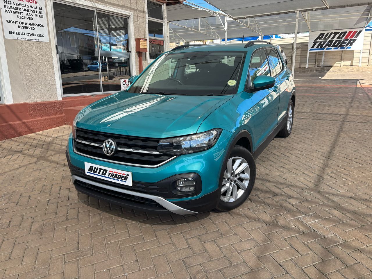 2019 Volkswagen T-Cross photo 1