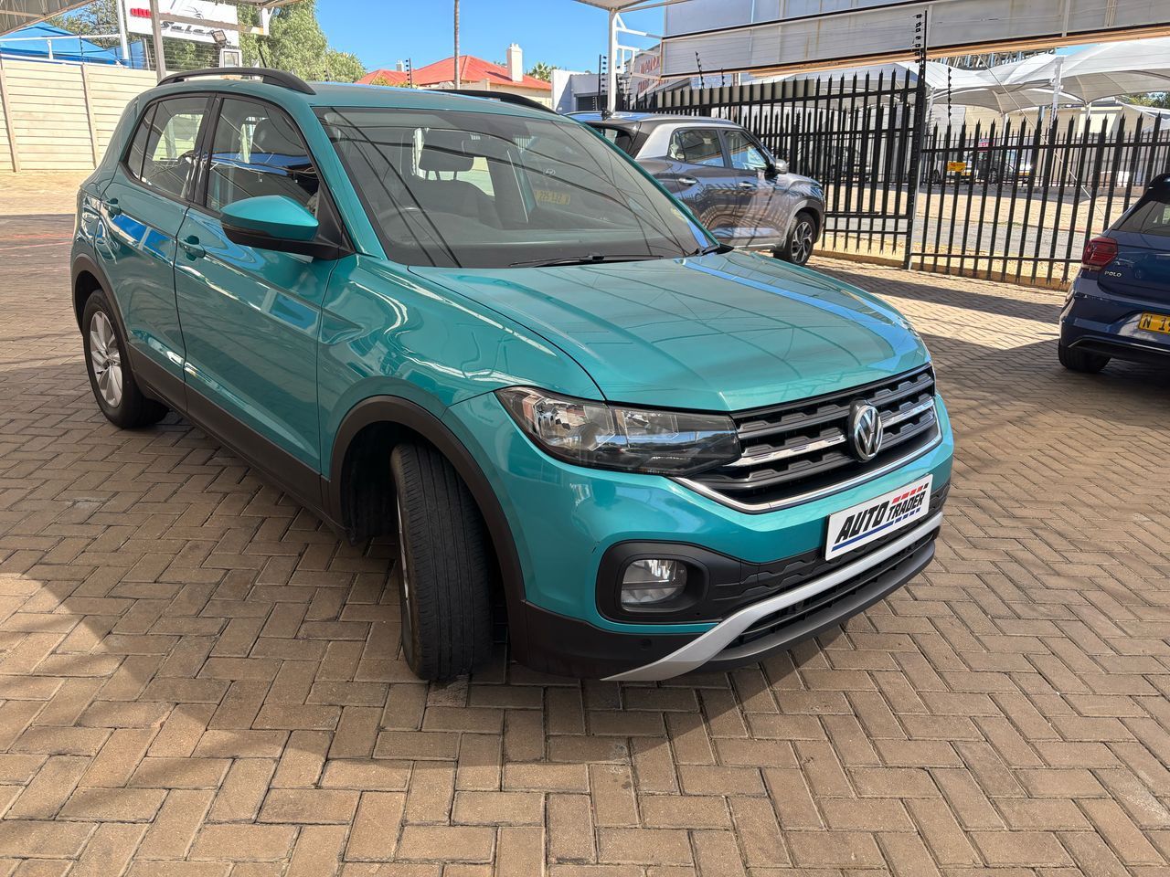 2019 Volkswagen T-Cross photo 3