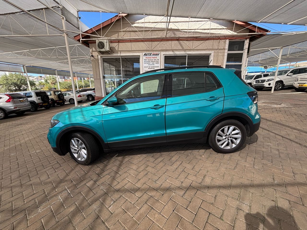 2019 Volkswagen T-Cross photo 4