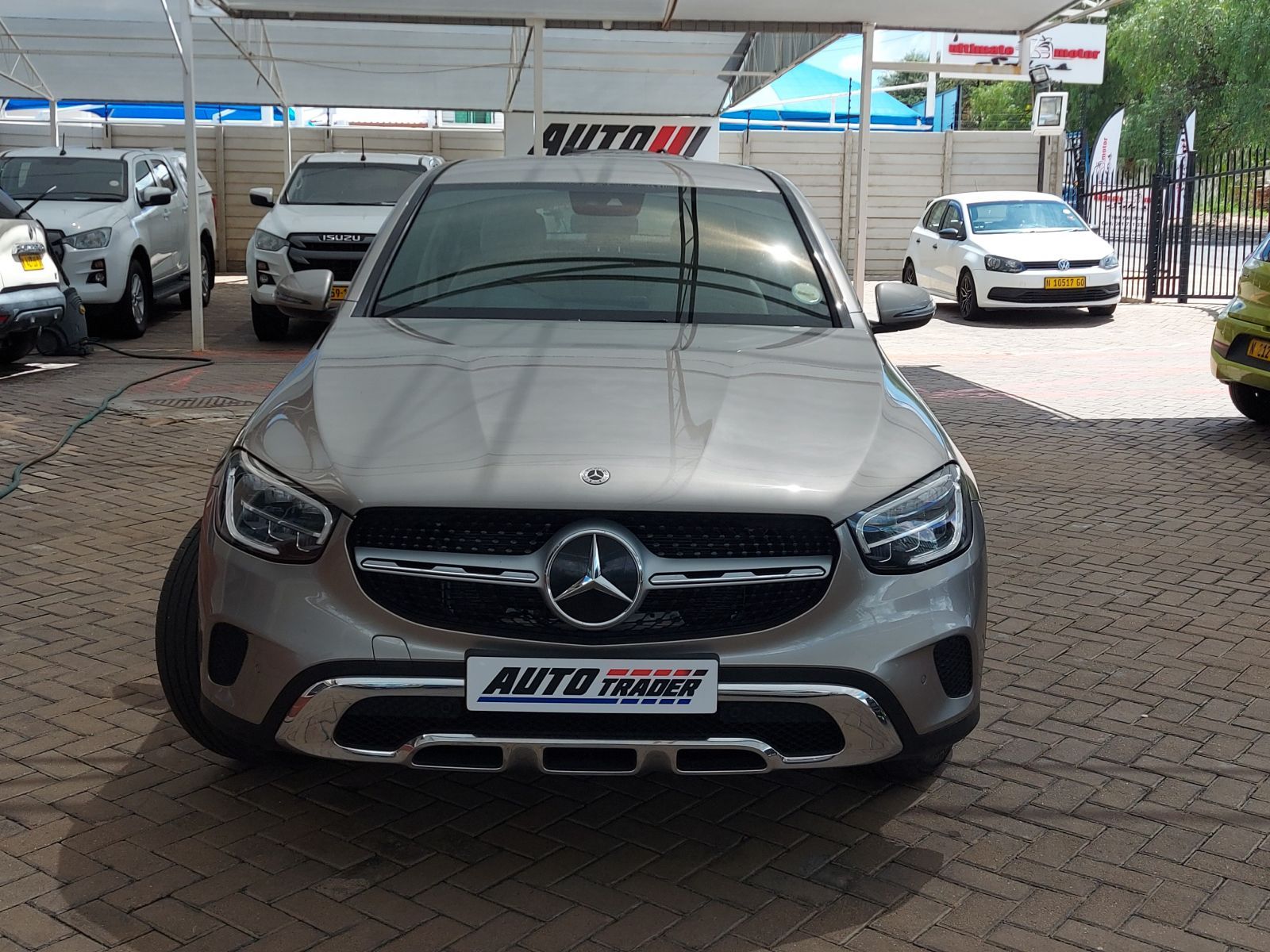 2021 Mercedes-Benz GLC photo 2