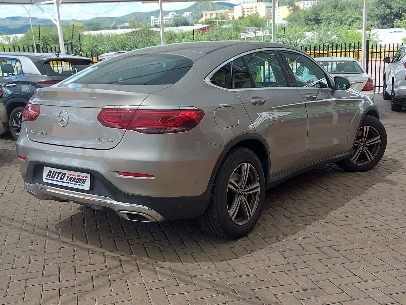 2021 Mercedes-Benz GLC photo 7