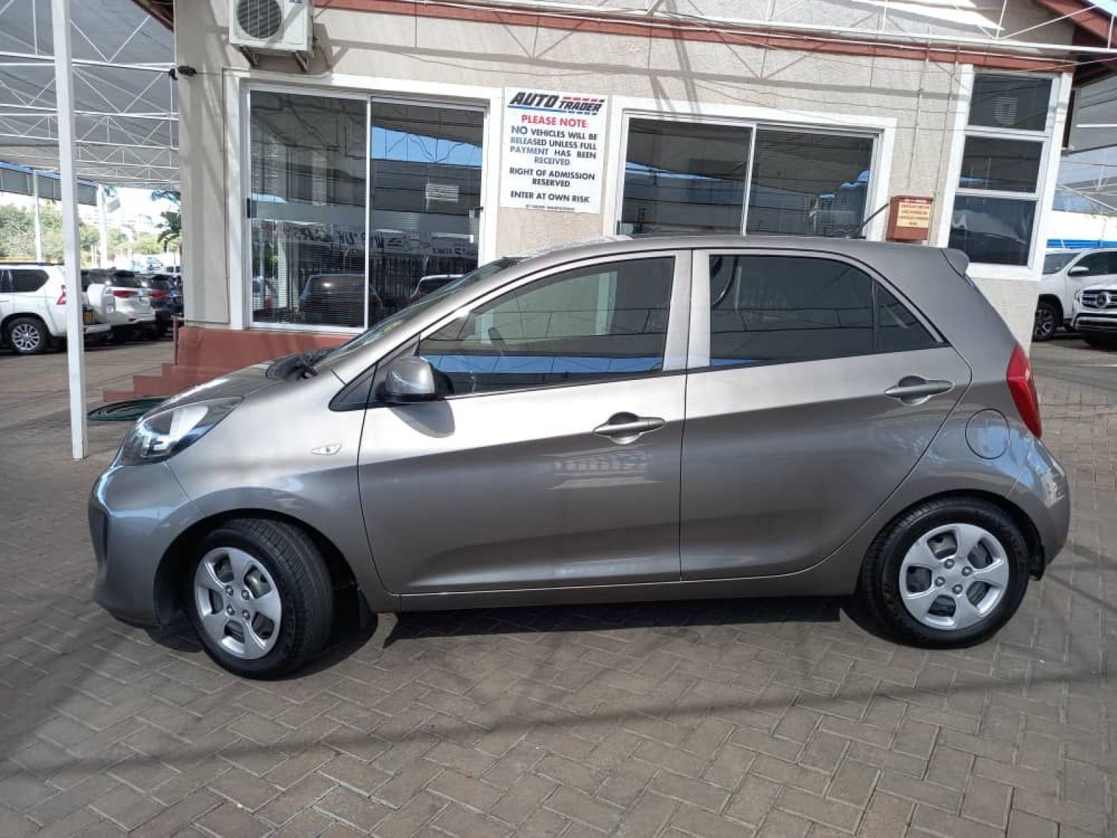 2016 Kia Picanto photo 4