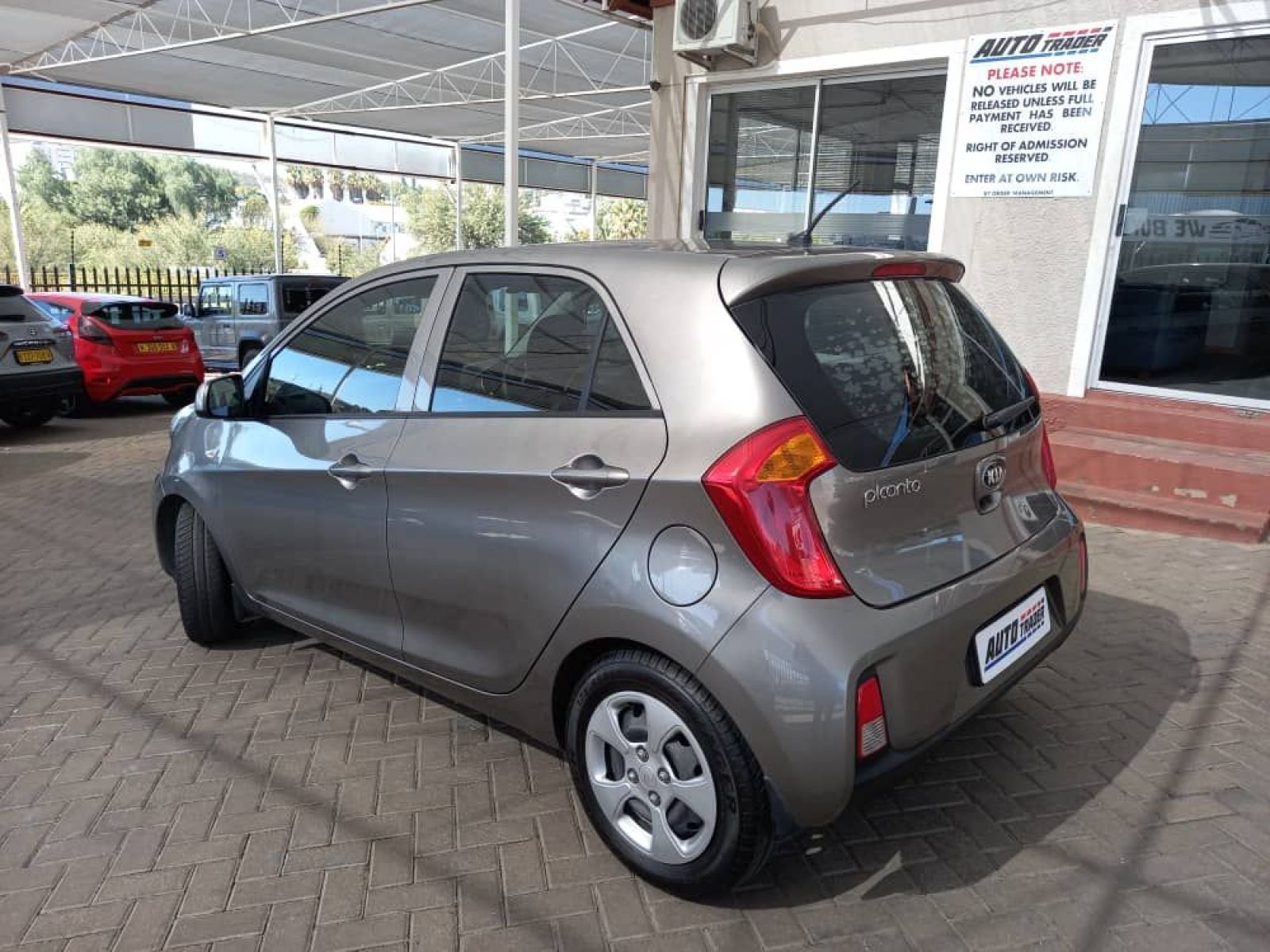 2016 Kia Picanto photo 5