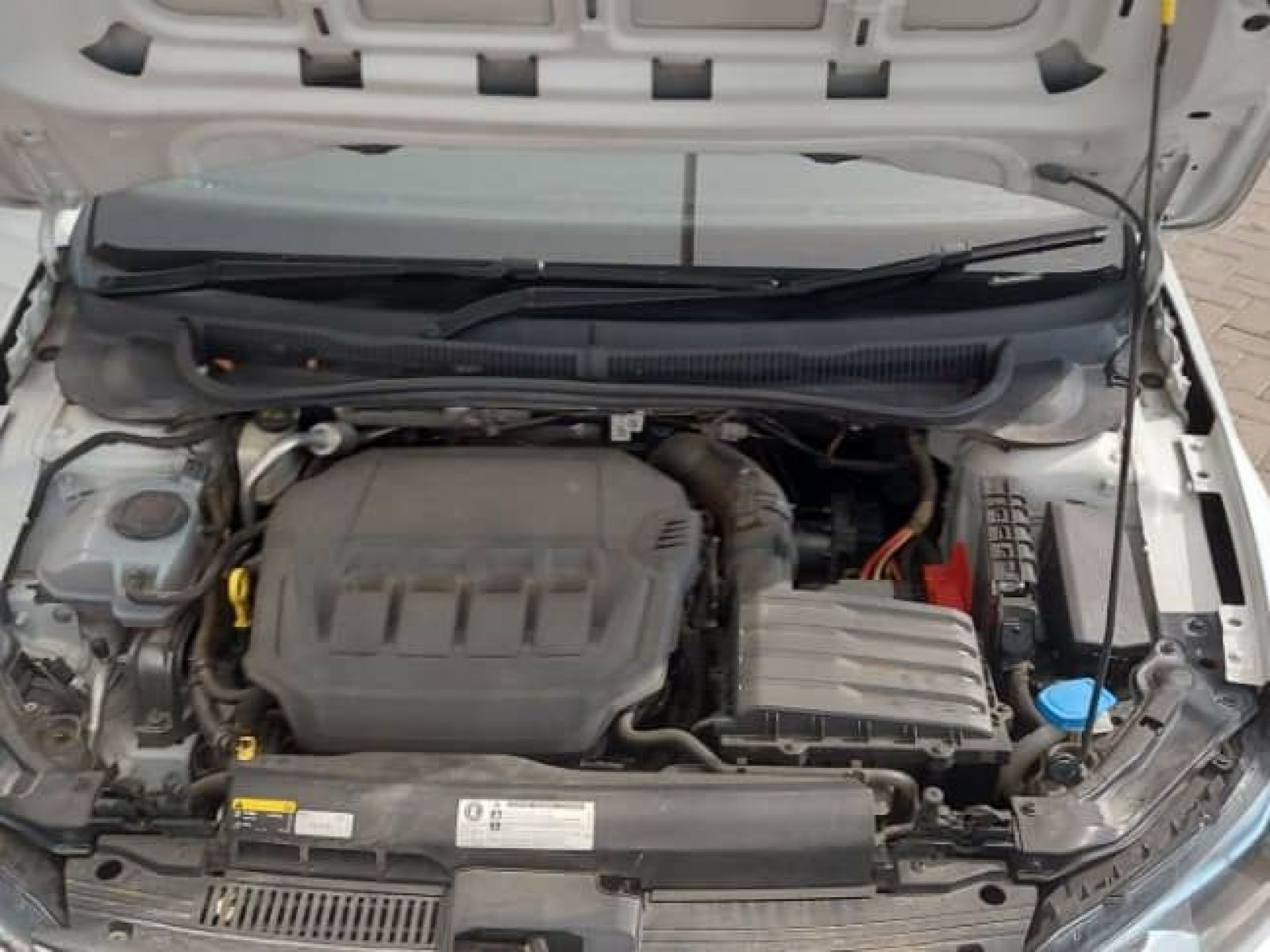 2020 Volkswagen Polo photo 13