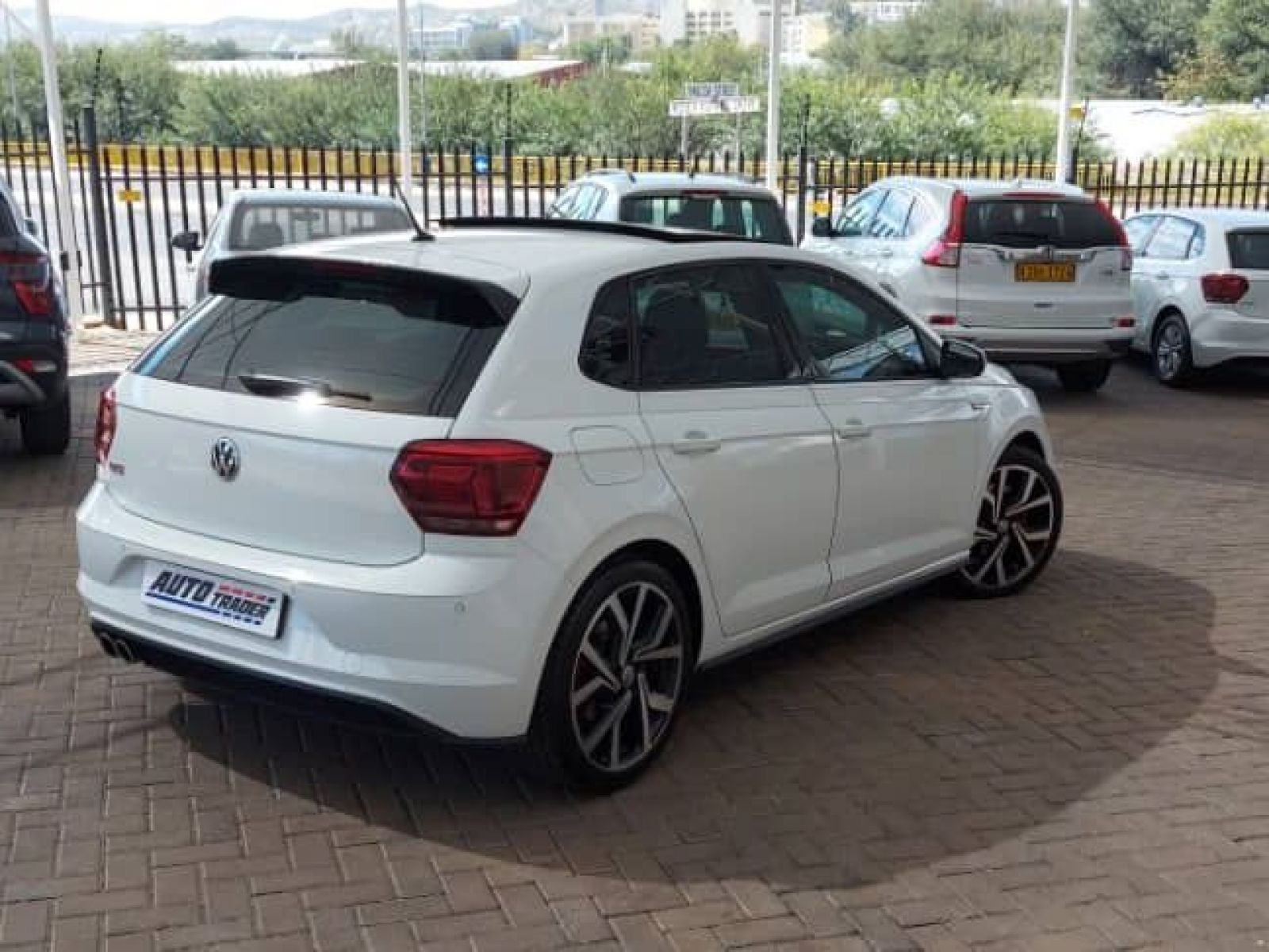 2020 Volkswagen Polo photo 7