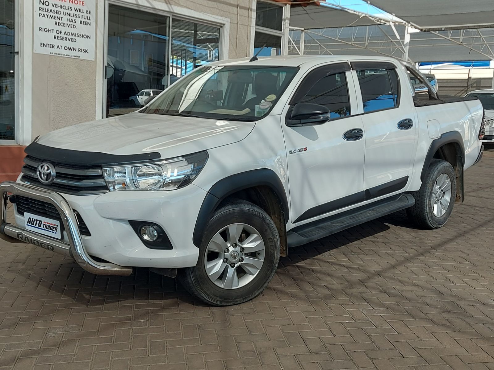 2018 Toyota Hilux photo 1