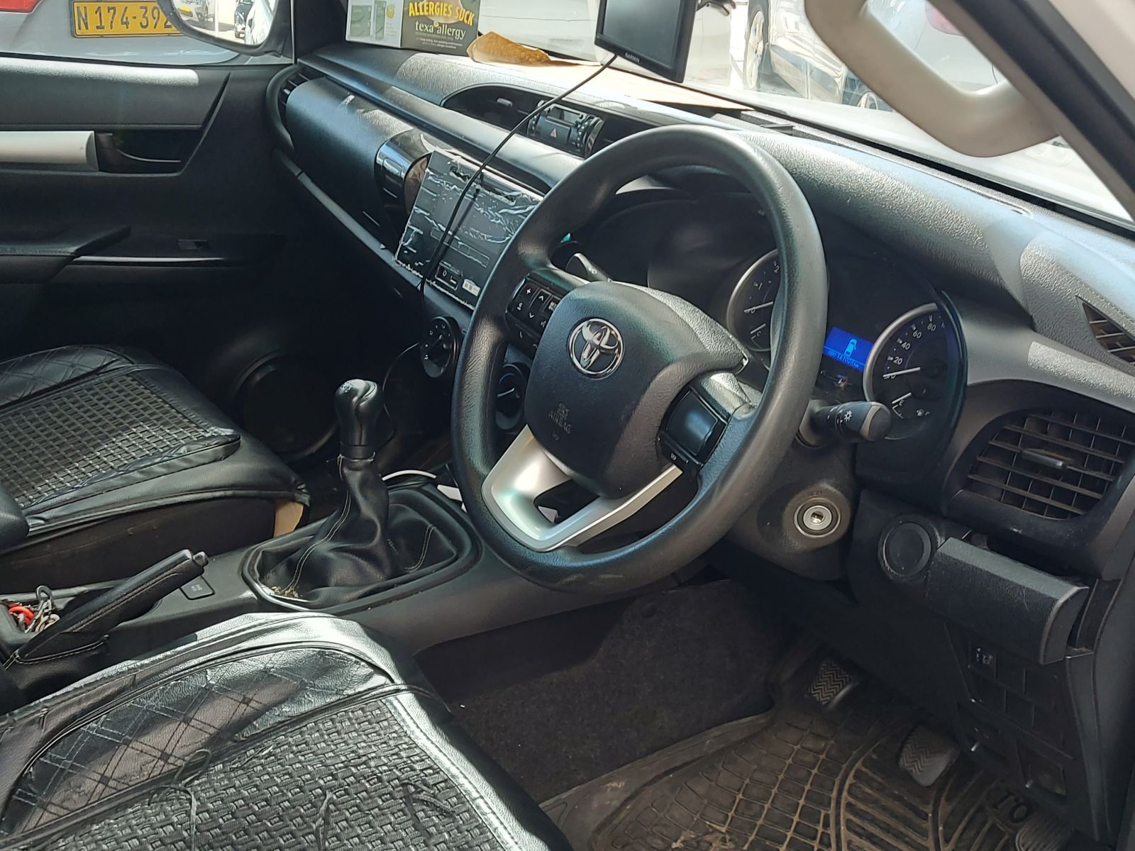 2018 Toyota Hilux photo 11