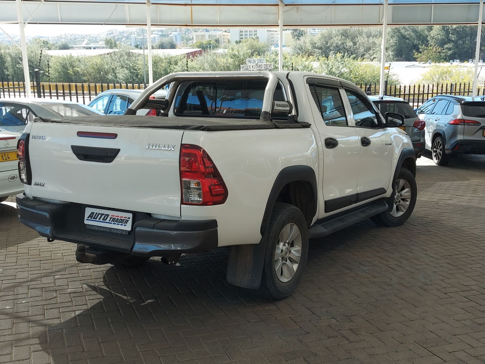 2018 Toyota Hilux photo 7