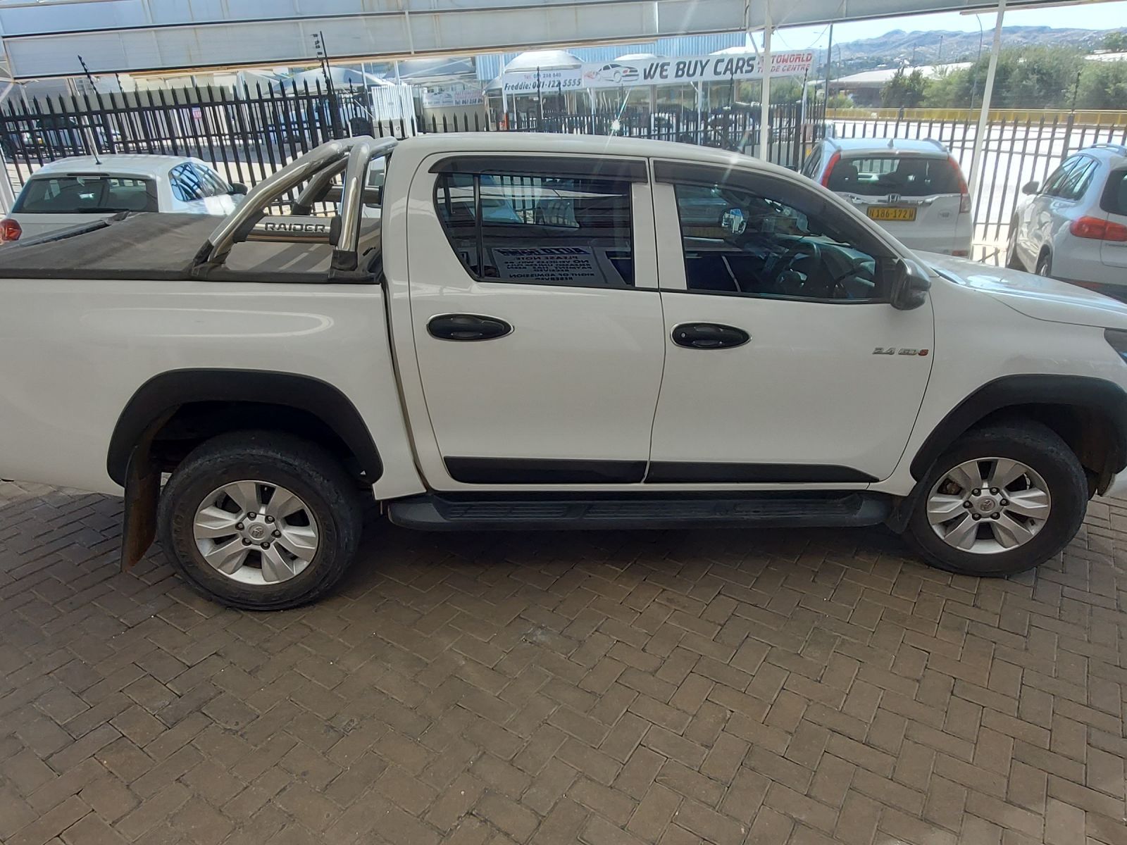 2018 Toyota Hilux photo 8