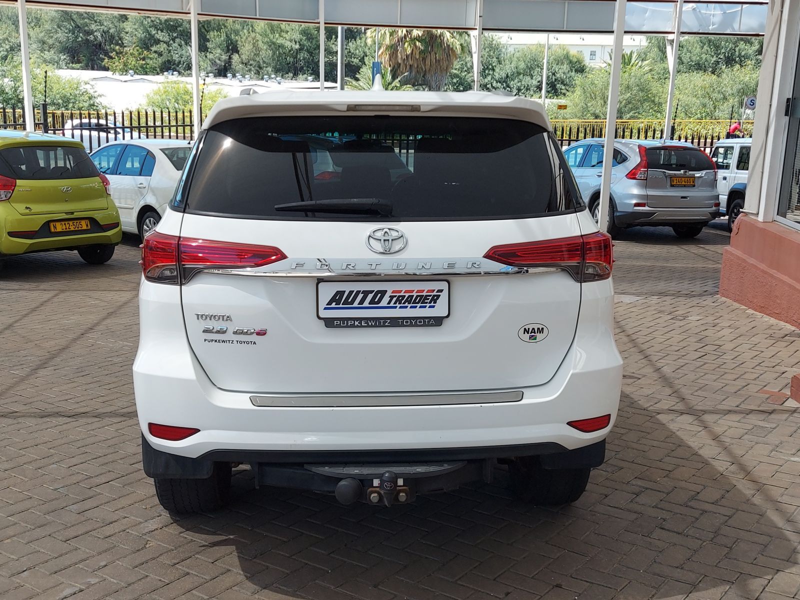2017 Toyota Fortuner photo 6