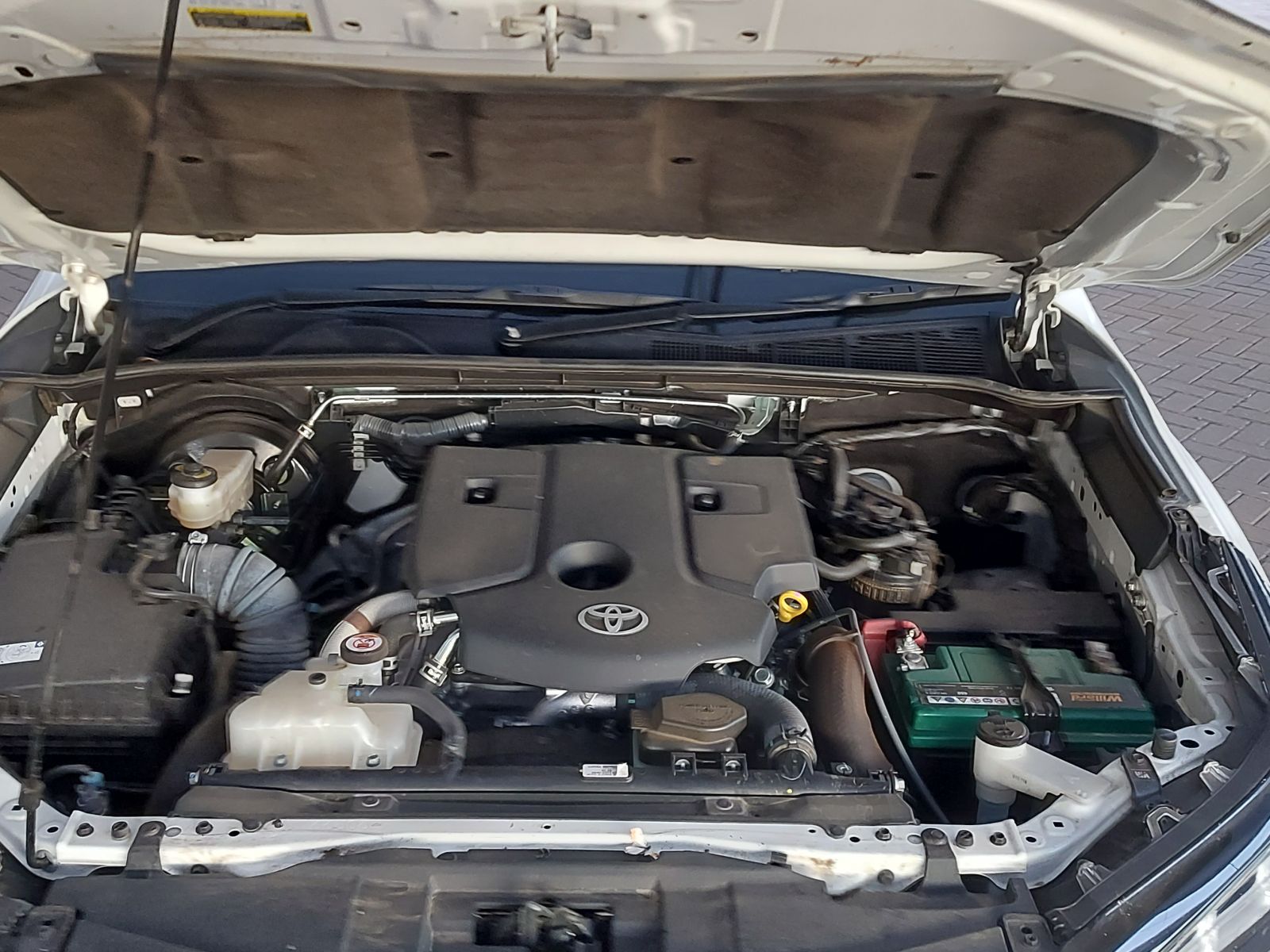 2023 Toyota Fortuner photo 14
