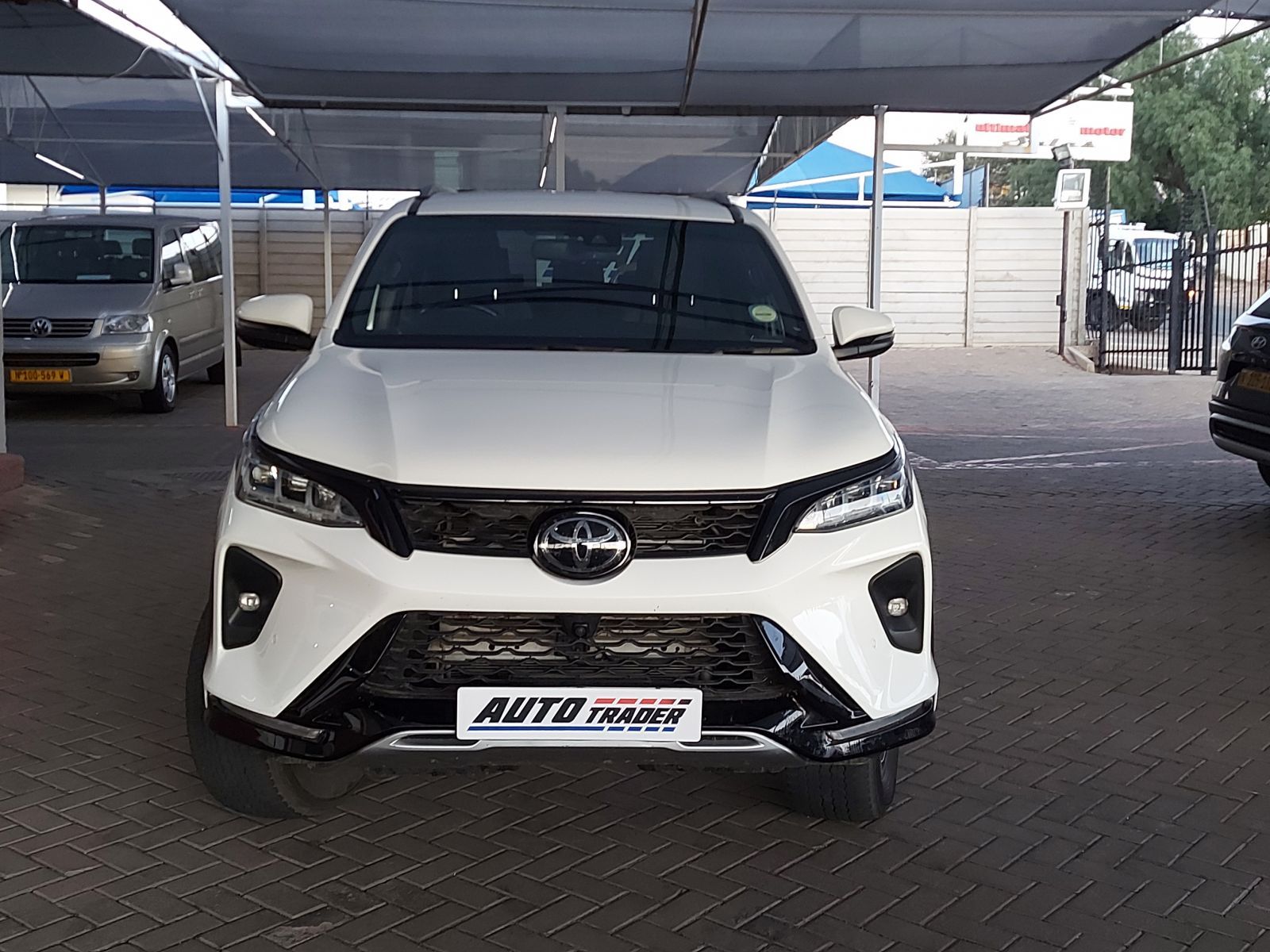 2023 Toyota Fortuner photo 2