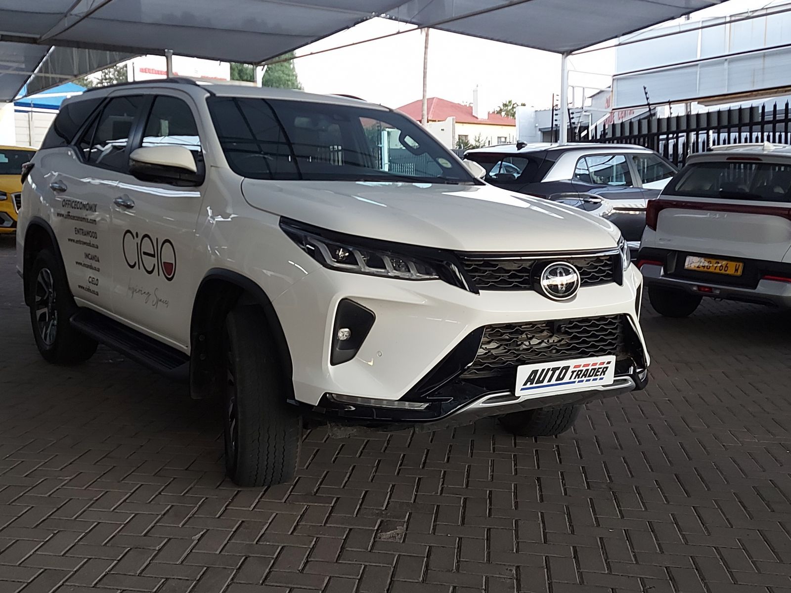 2023 Toyota Fortuner photo 3